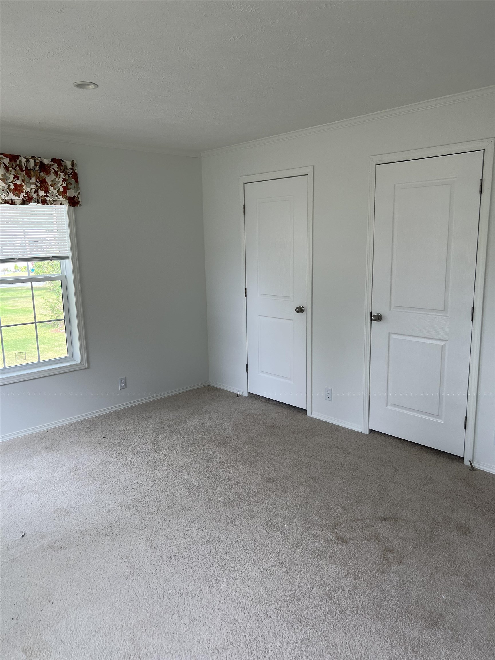 21 Cedar Street Property Photo 6