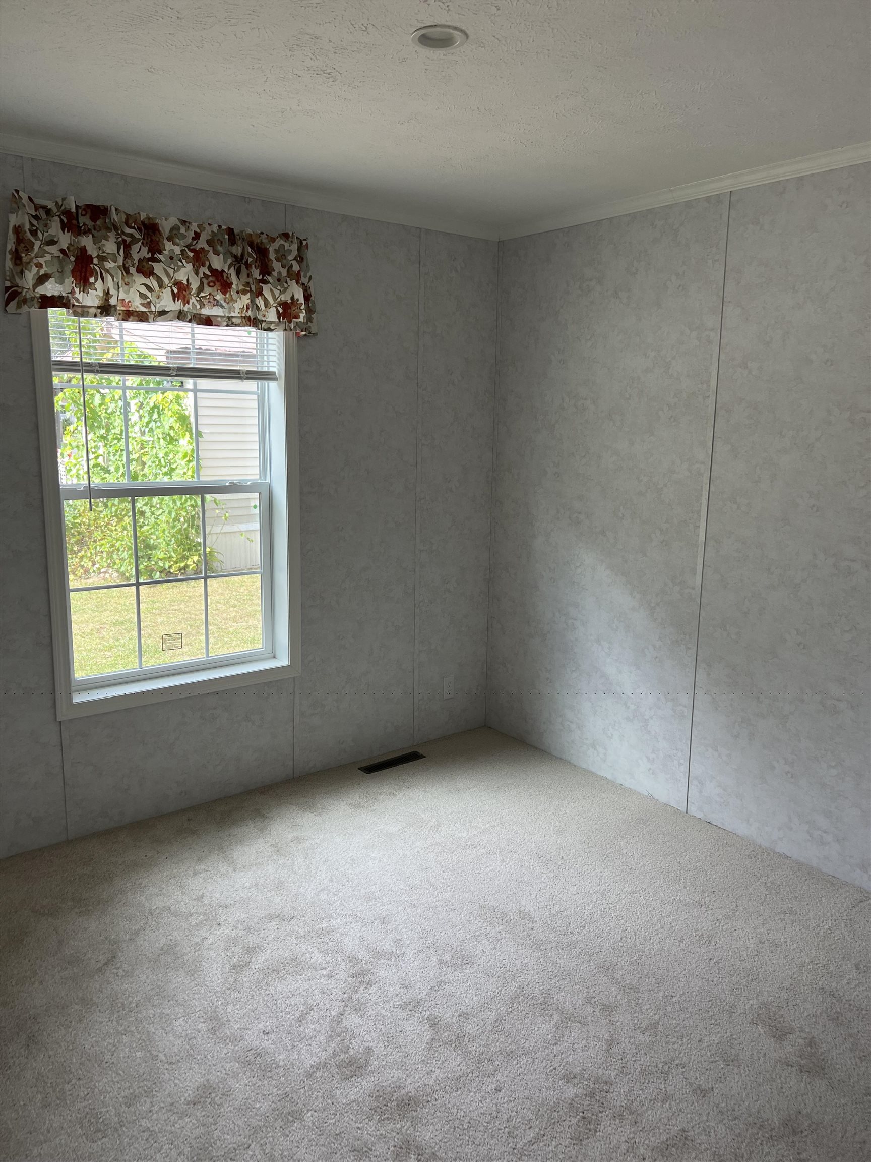 21 Cedar Street Property Photo 7