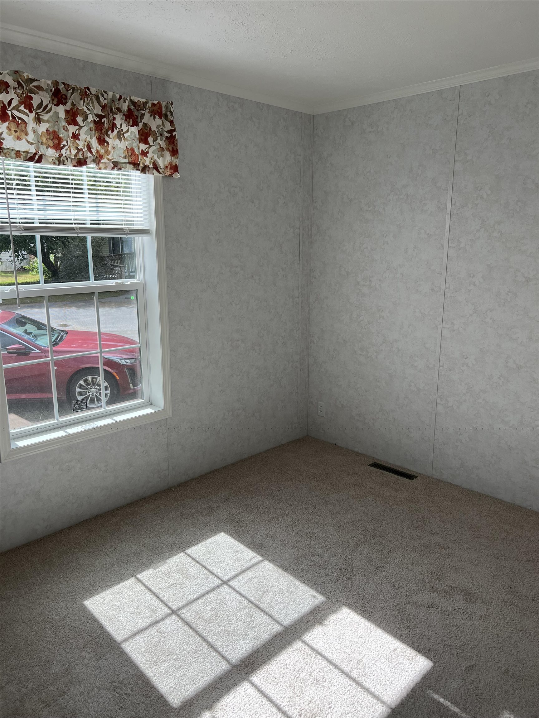 21 Cedar Street Property Photo 8