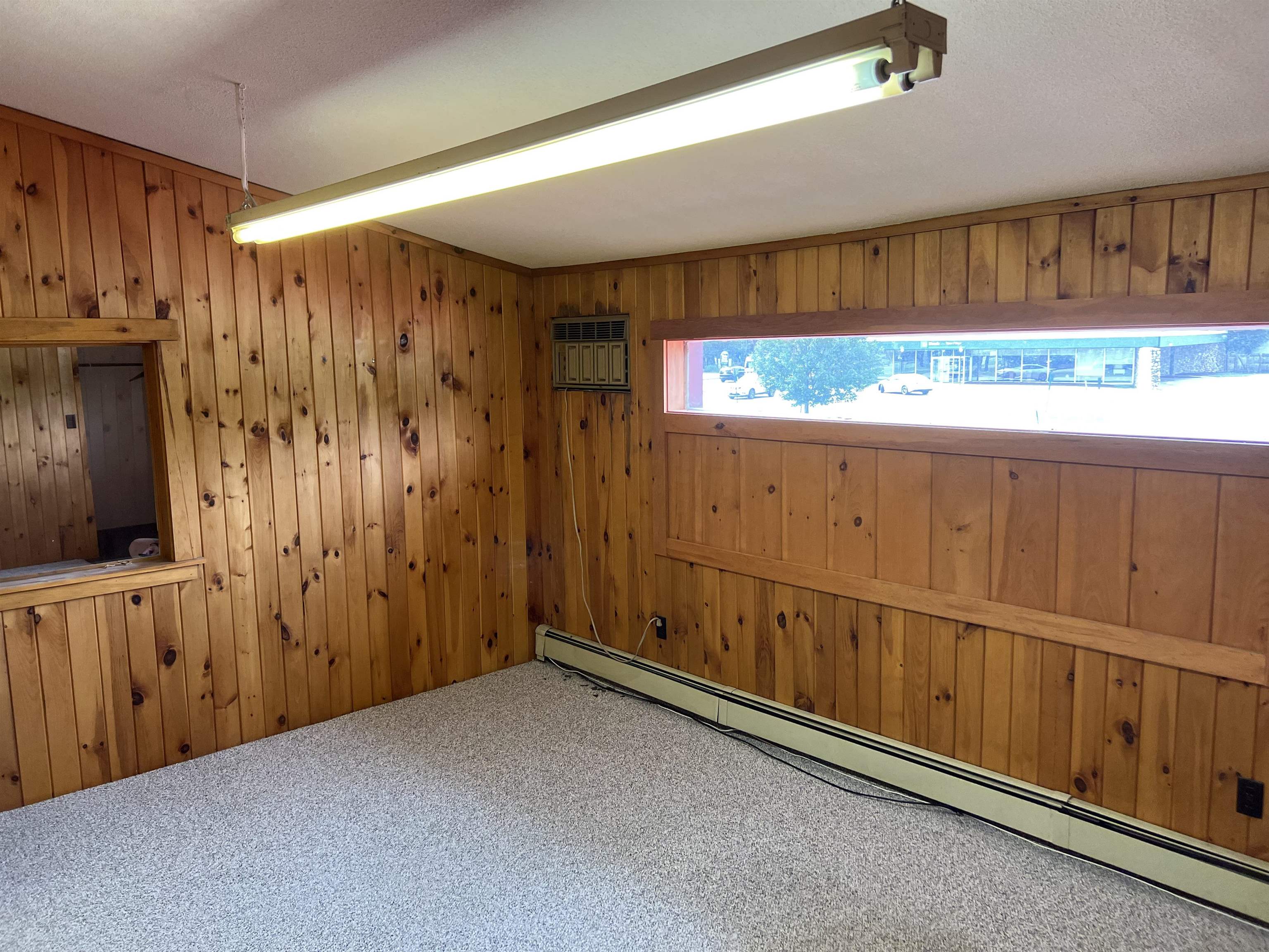 2541 White Mountain Highway 8 Property Photo 4