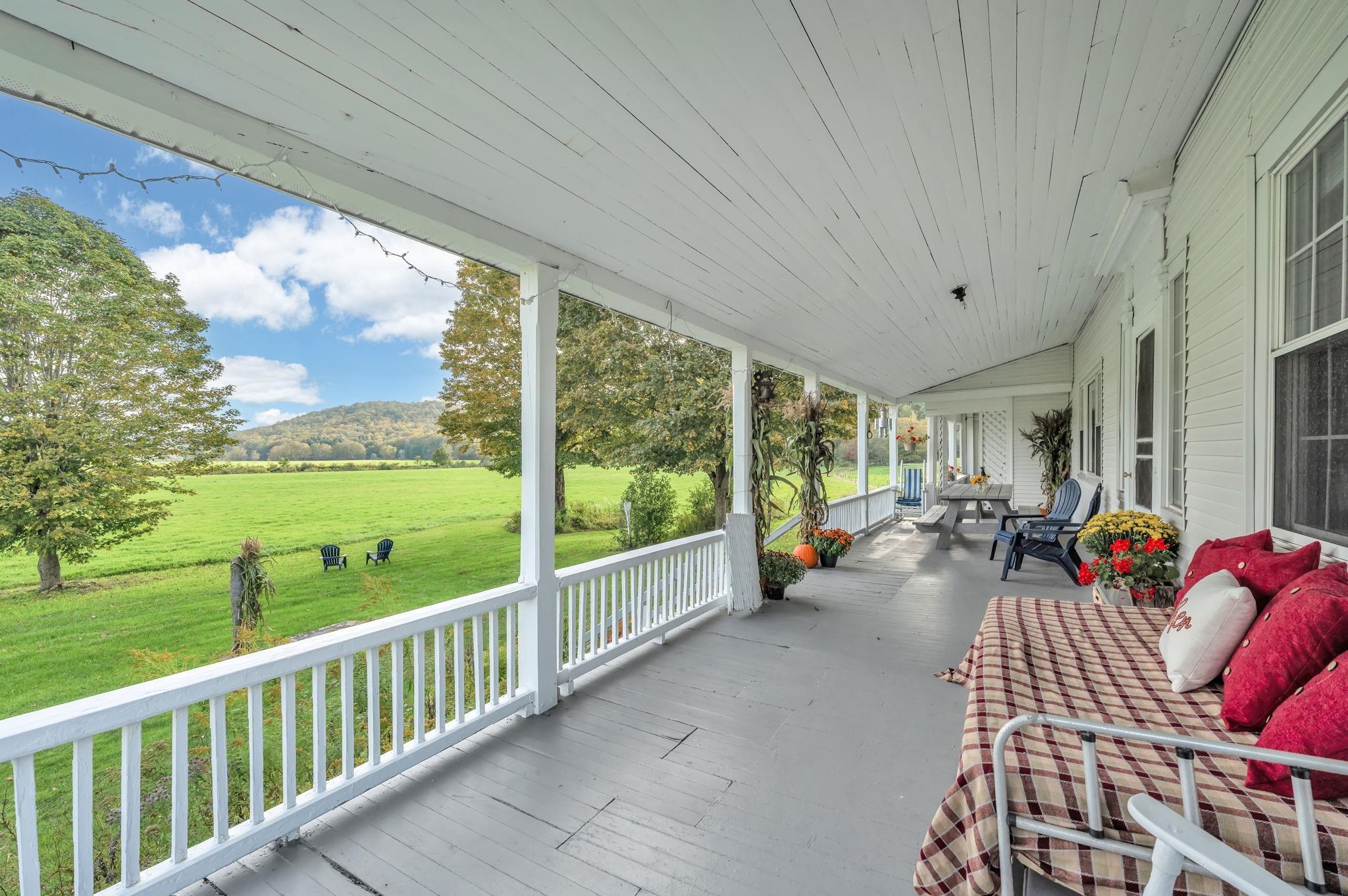 36 Woffenden Road Property Photo 8