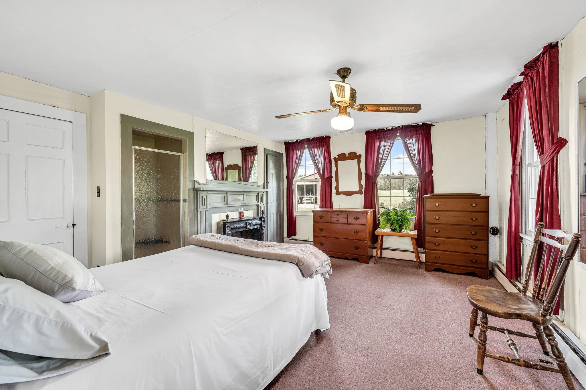 36 Woffenden Road Property Photo 16