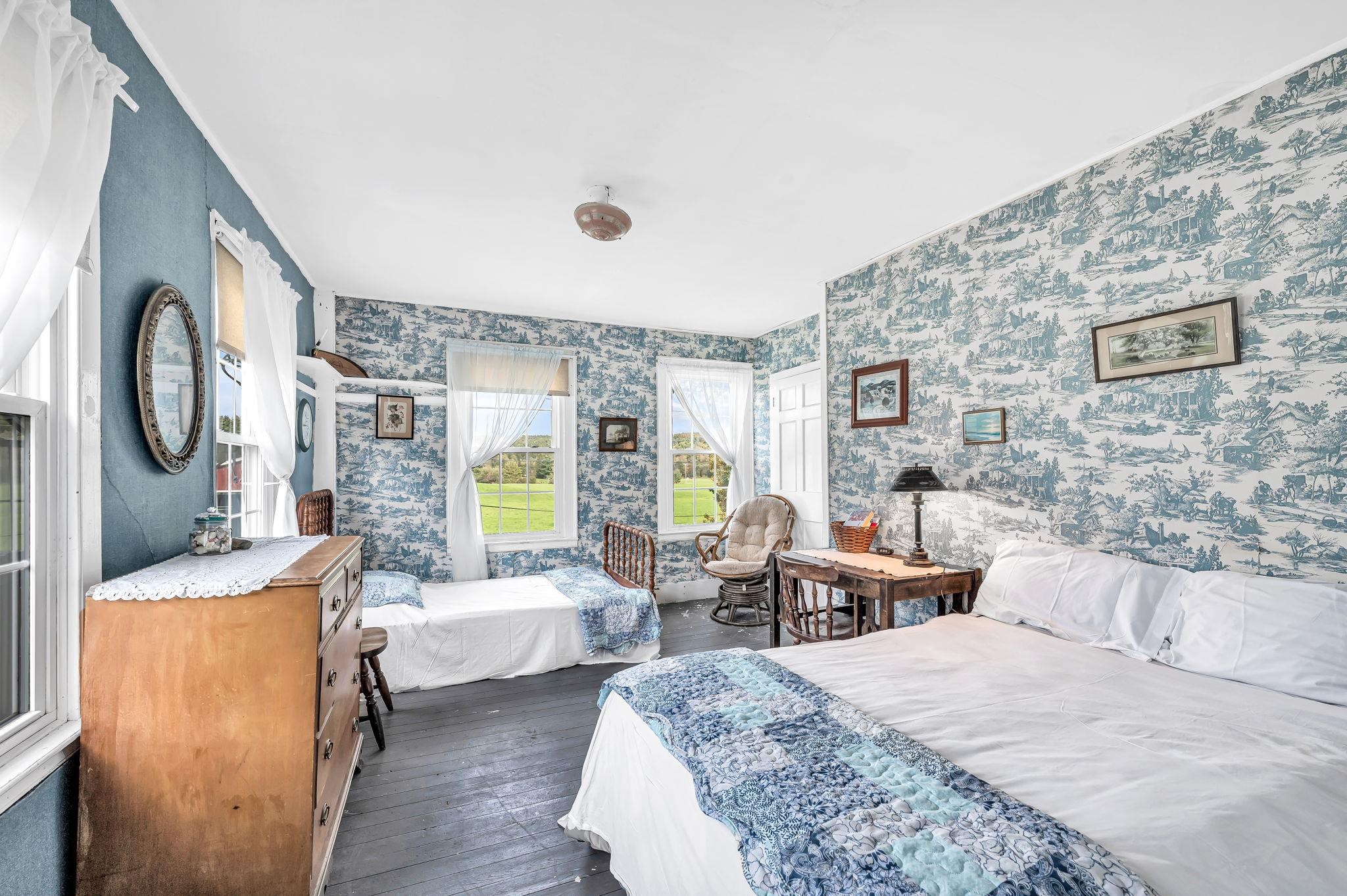 36 Woffenden Road Property Photo 19