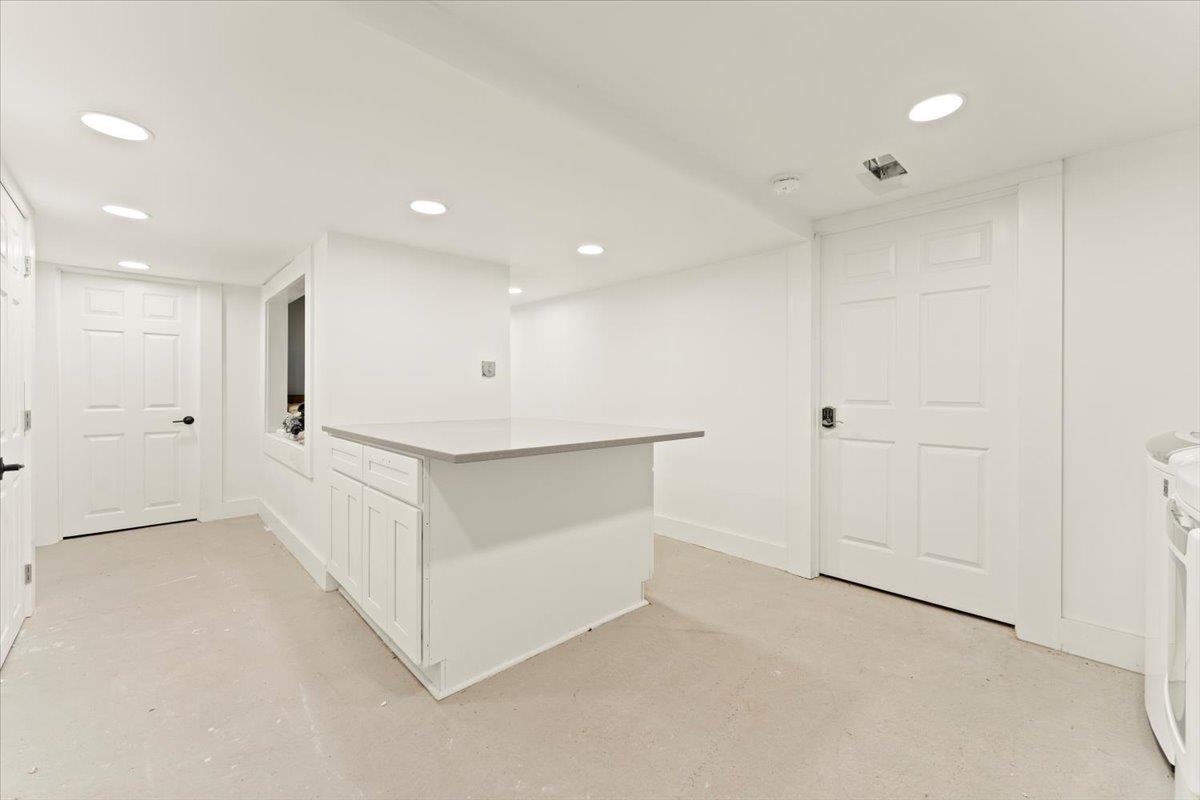 662 Howe Farm Road Property Photo 33