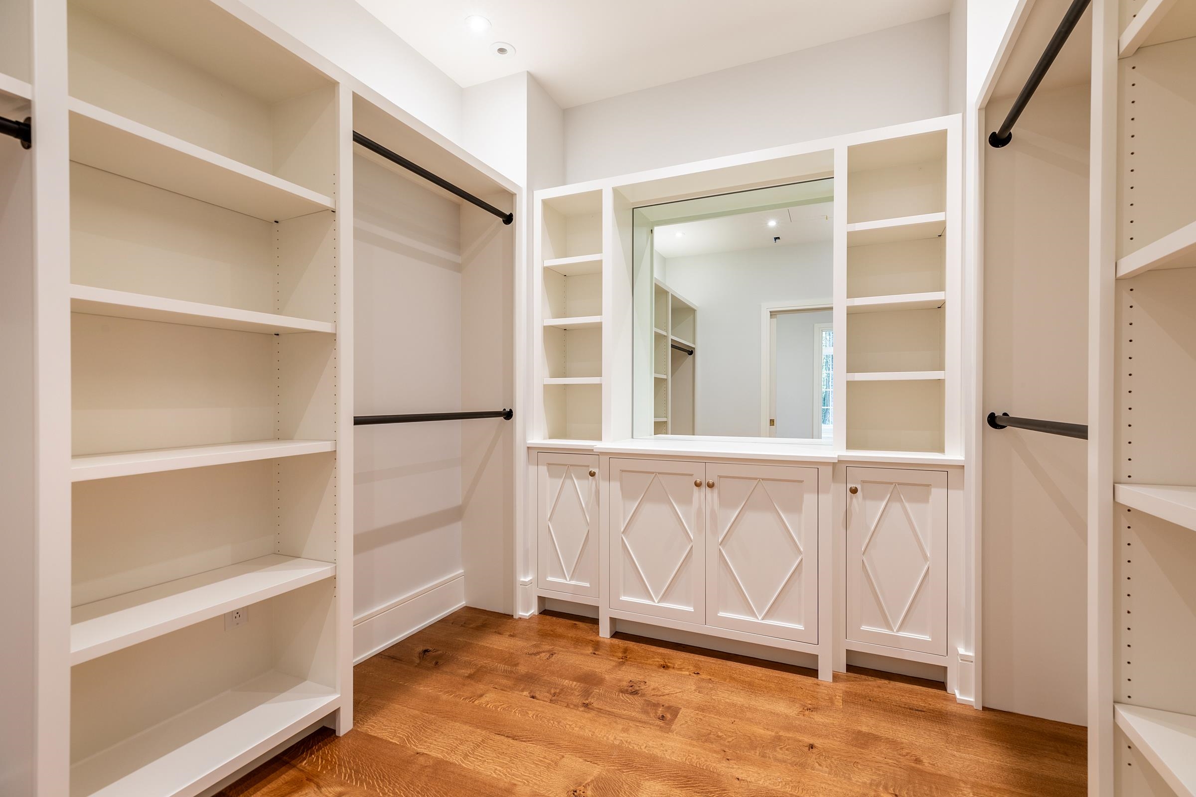 515 West Fields Road Property Photo 15