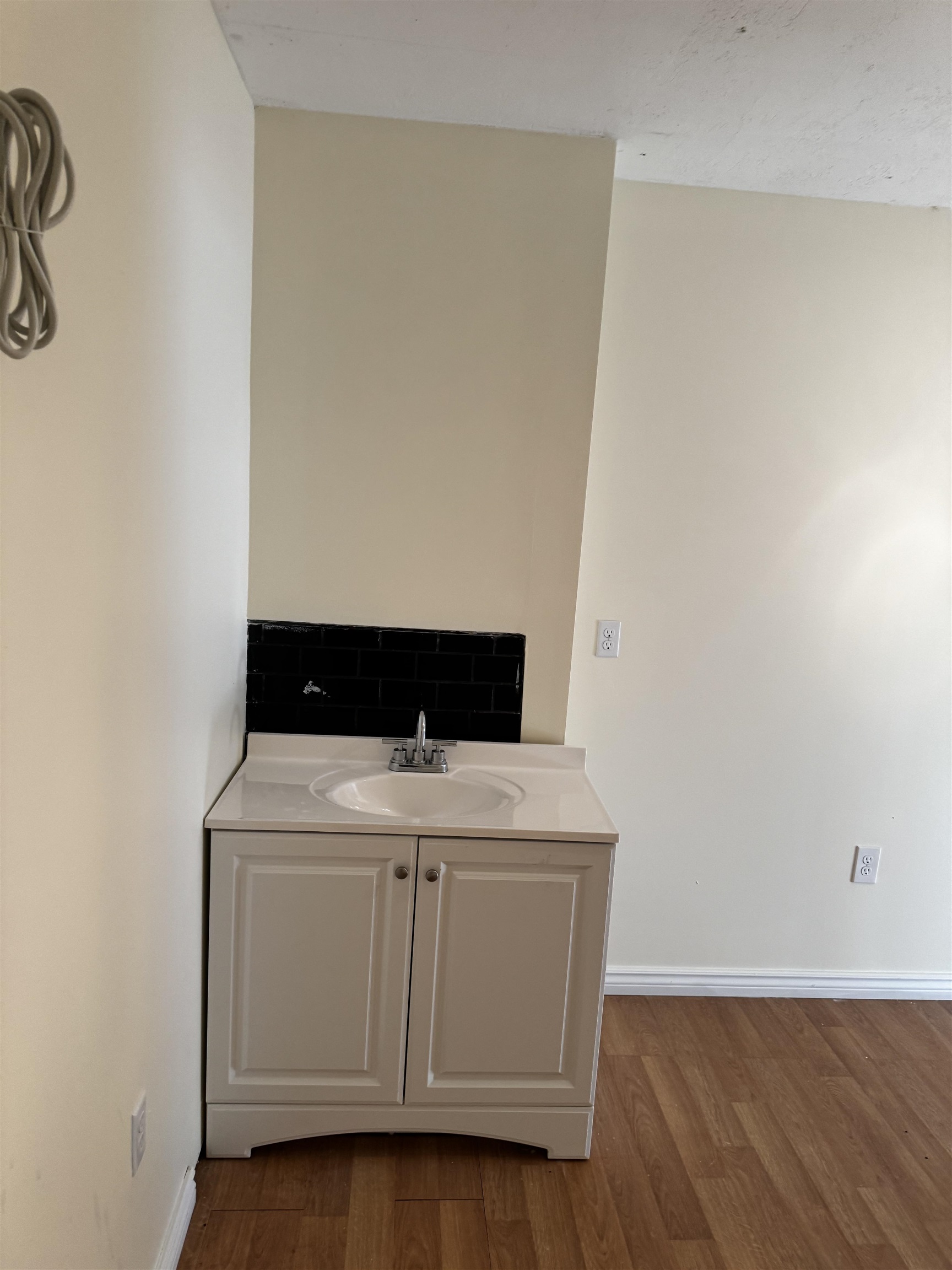 238 Central Street Property Photo 9