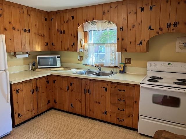 71 Tampa Street Property Photo 3