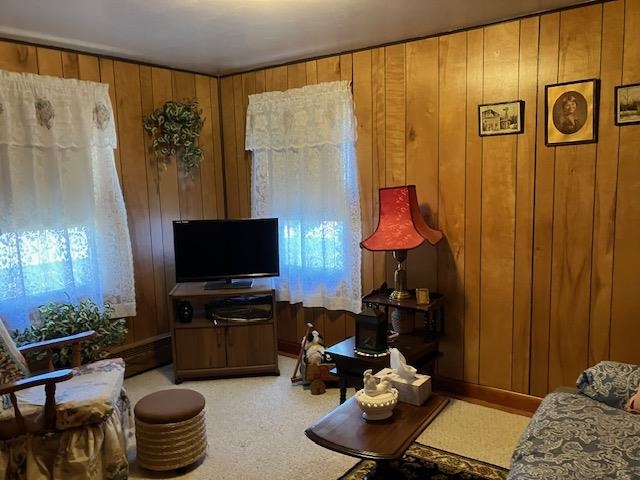 11 Essex Street Property Photo 8