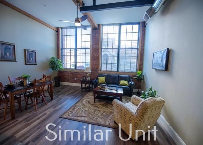 34 Franklin St Property Photo 6