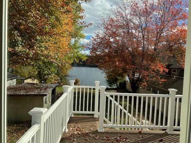 37 Cove Street Property Photo 12