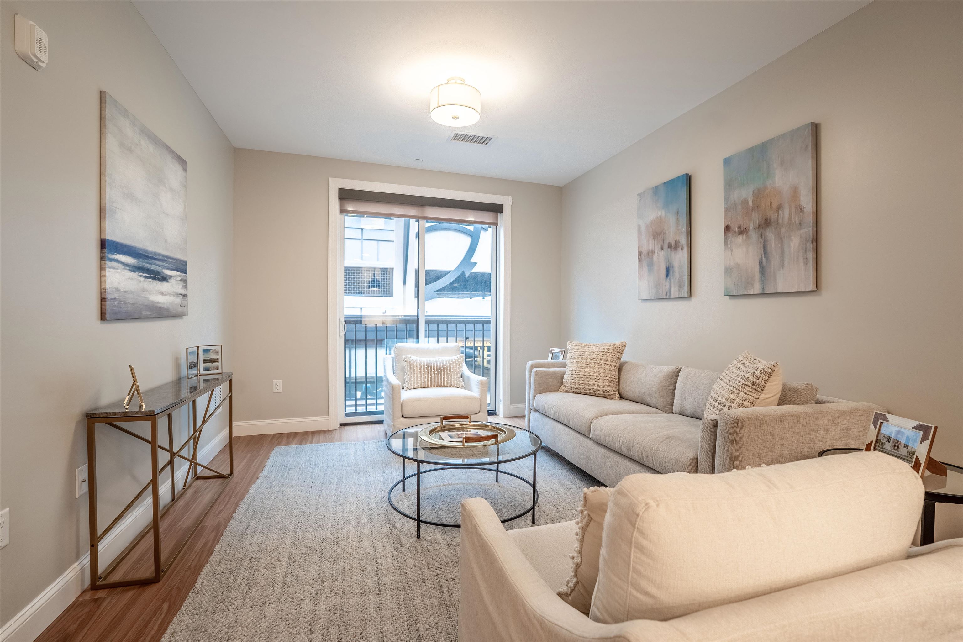 99 Foundry Place Property Photo 10