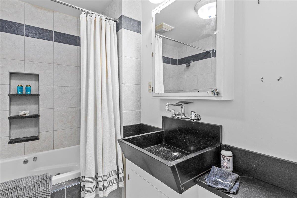 279 Shoreline Drive Property Photo 34