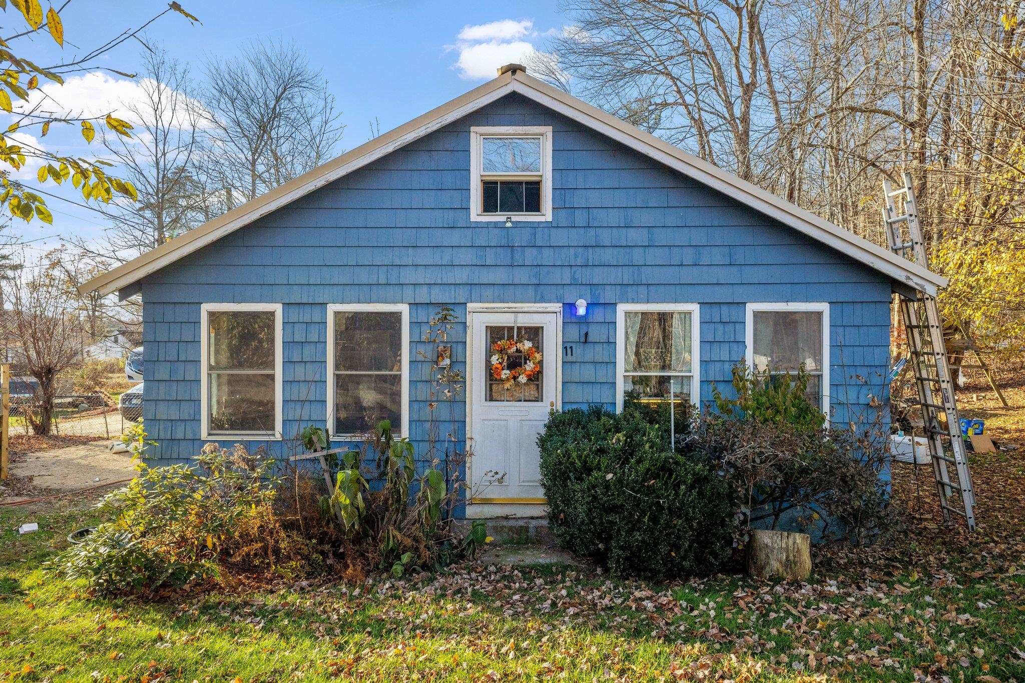 11 Lakeview Avenue Property Photo 1