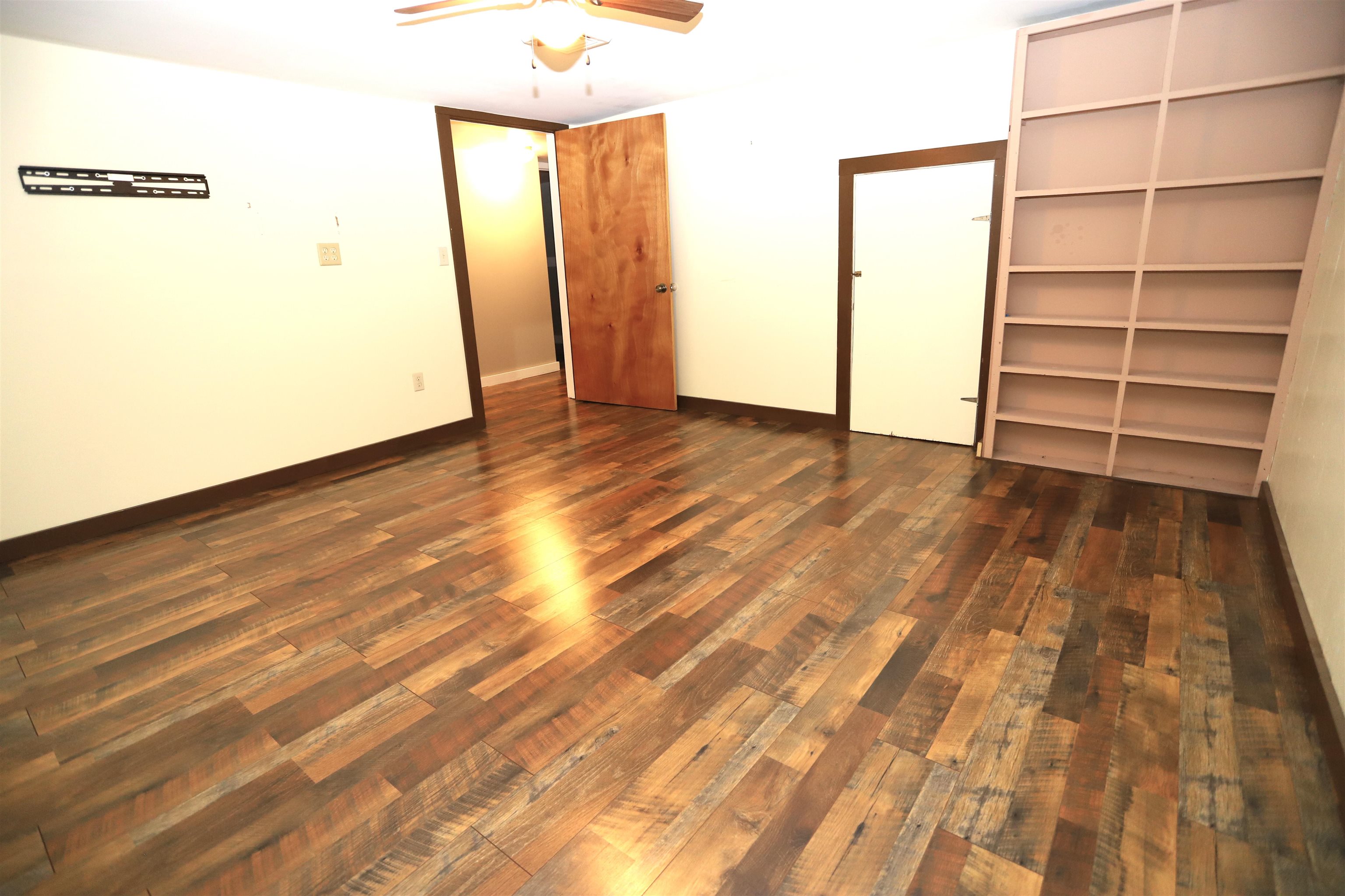 33 Oak Street Property Photo