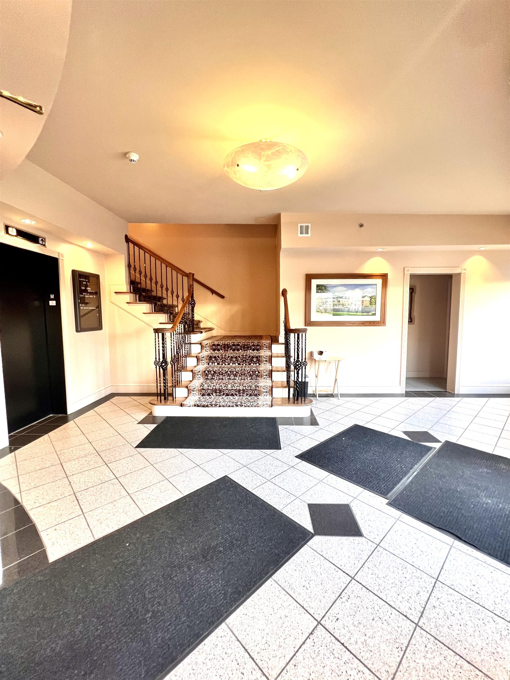155 Lafayette Road Property Photo 2