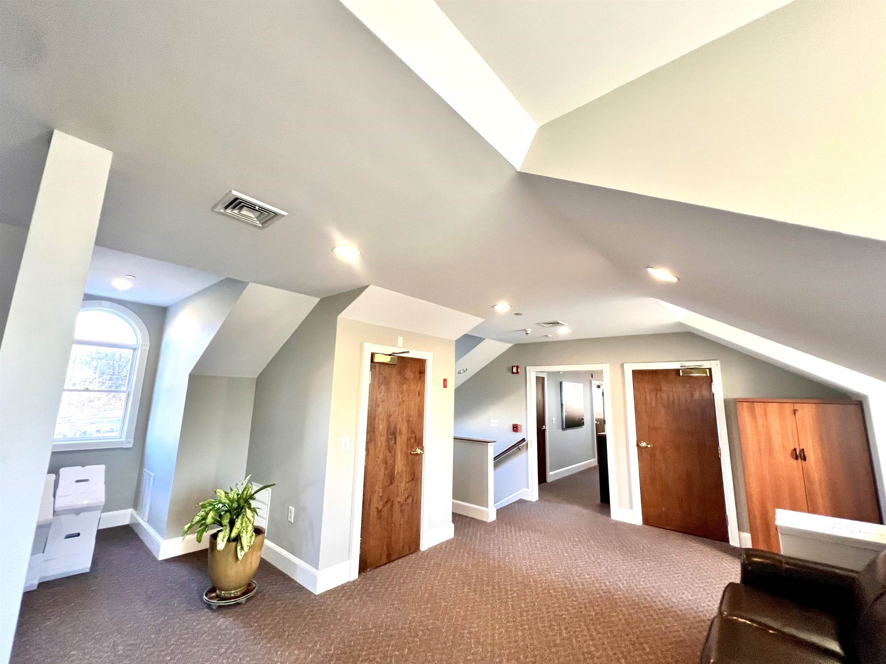 155 Lafayette Road Property Photo 5