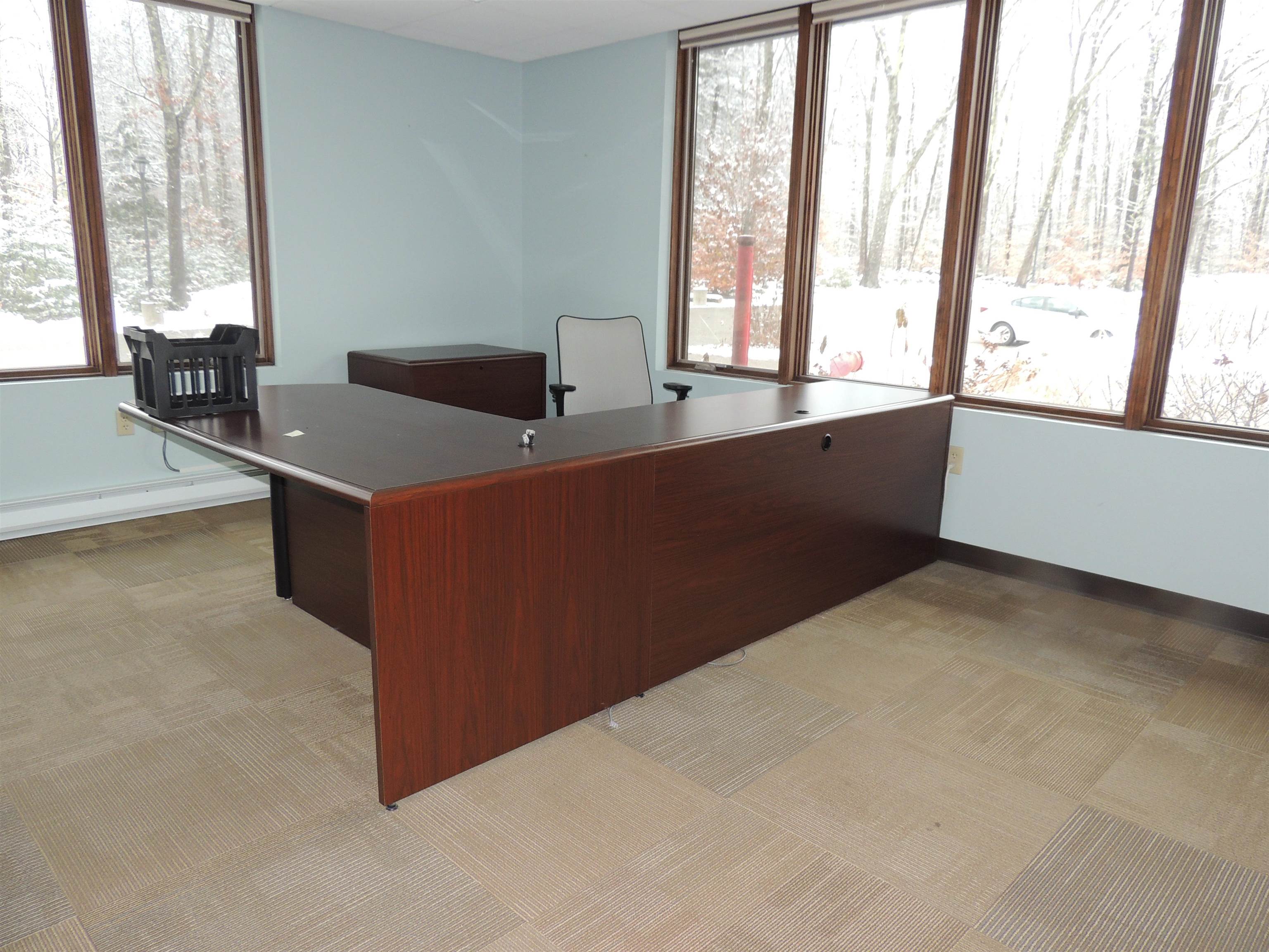 81 Whittier Highway Property Photo 3