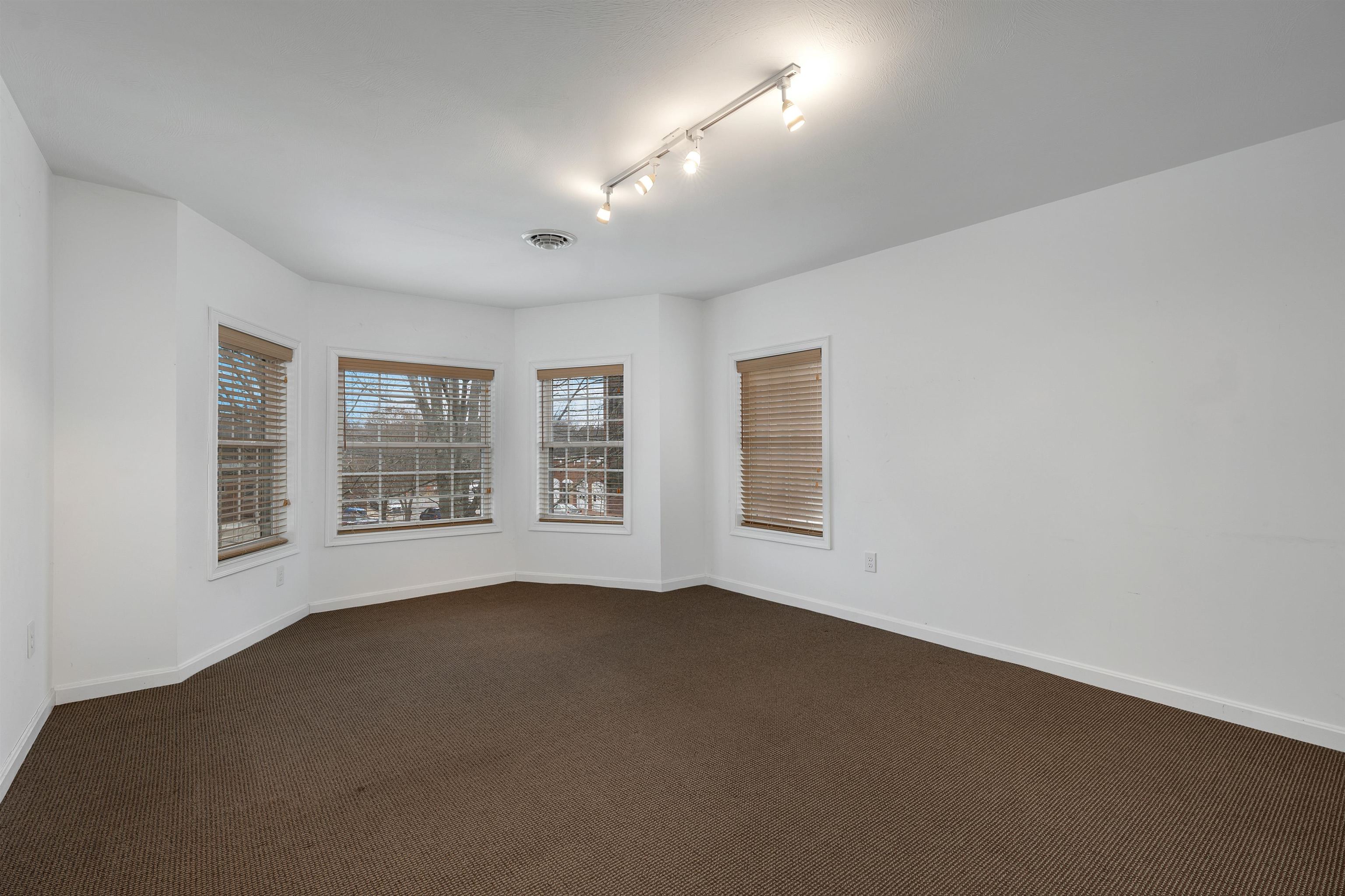 35 Third Street Property Photo 14
