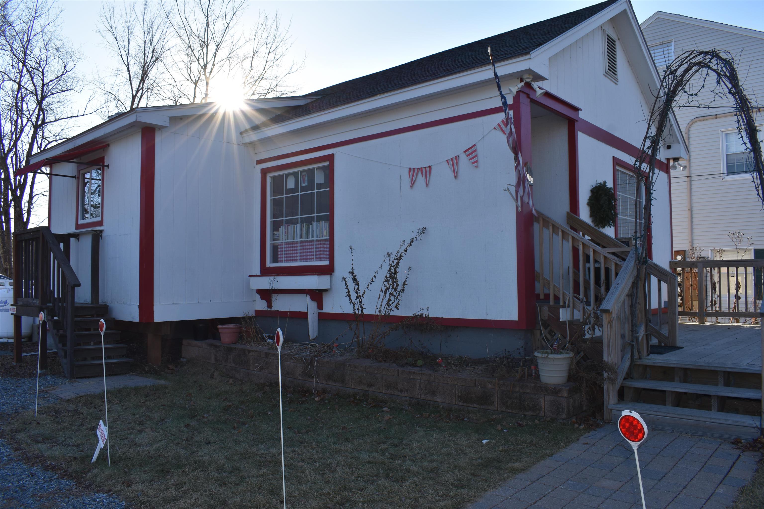 1194 Us Route 4 Property Photo 1