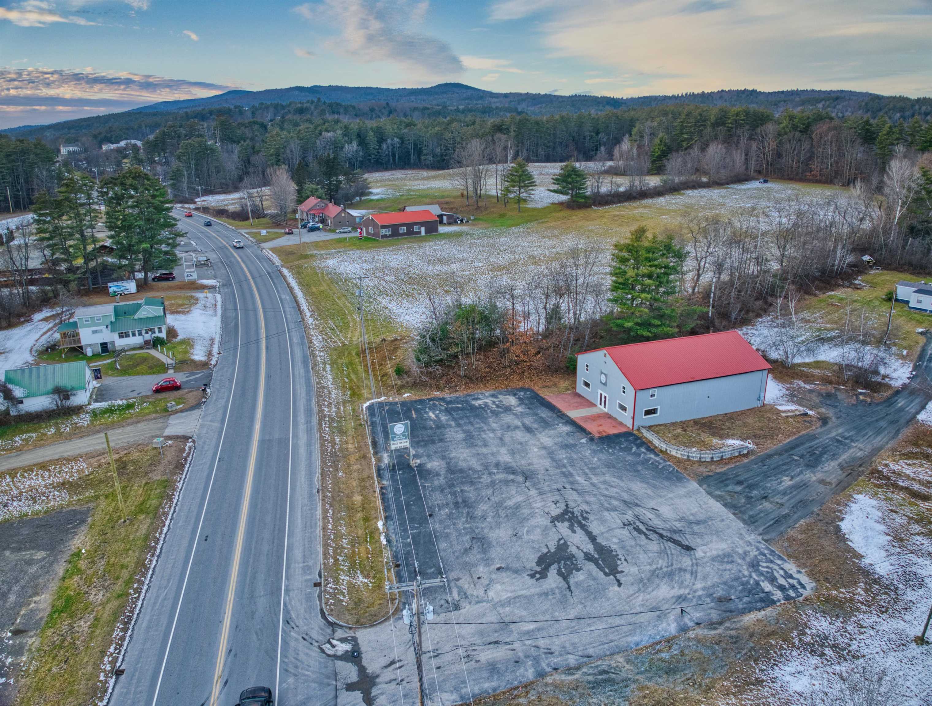 633 John Stark Highway Property Photo 15