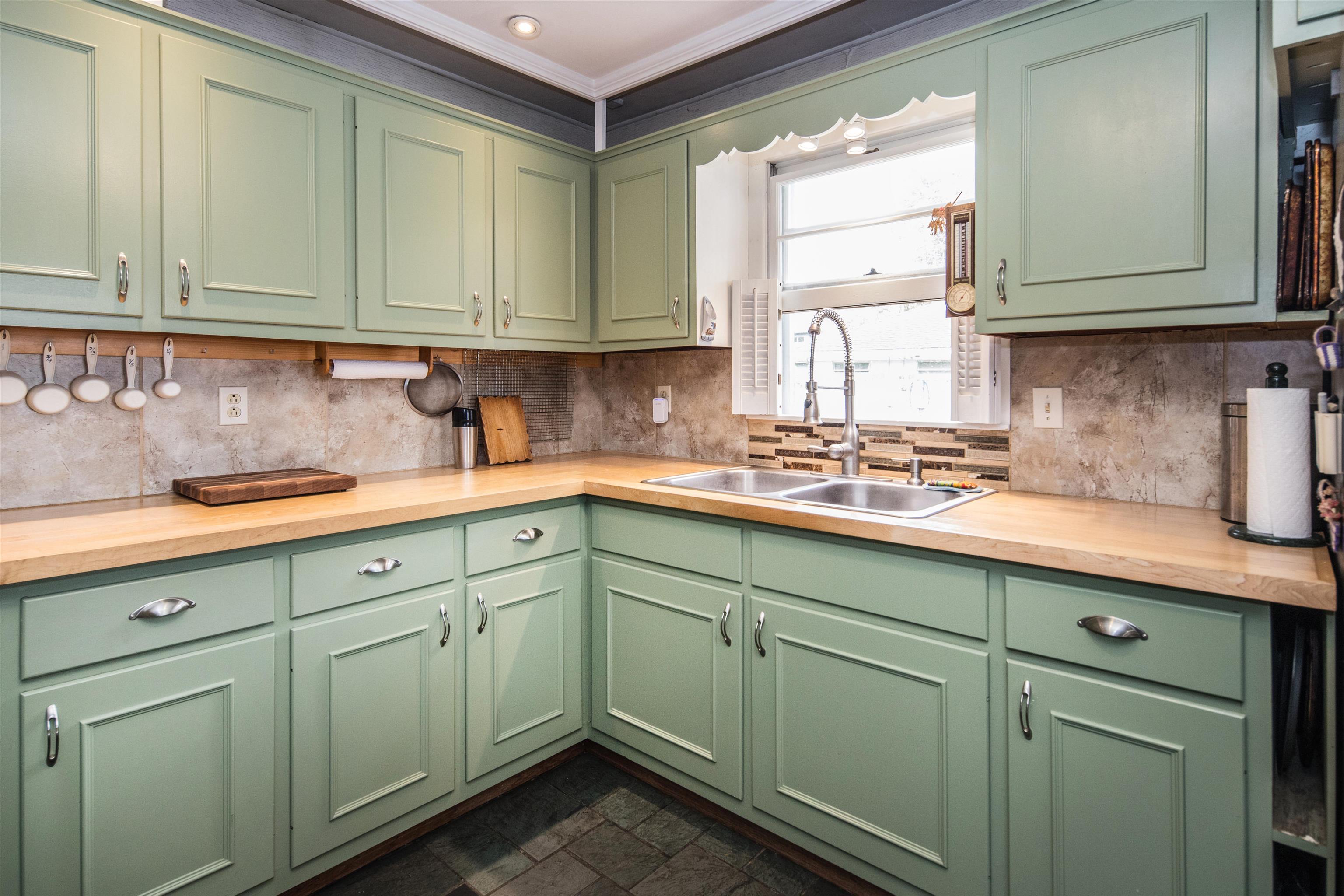 10 Old Town Road Property Photo 6