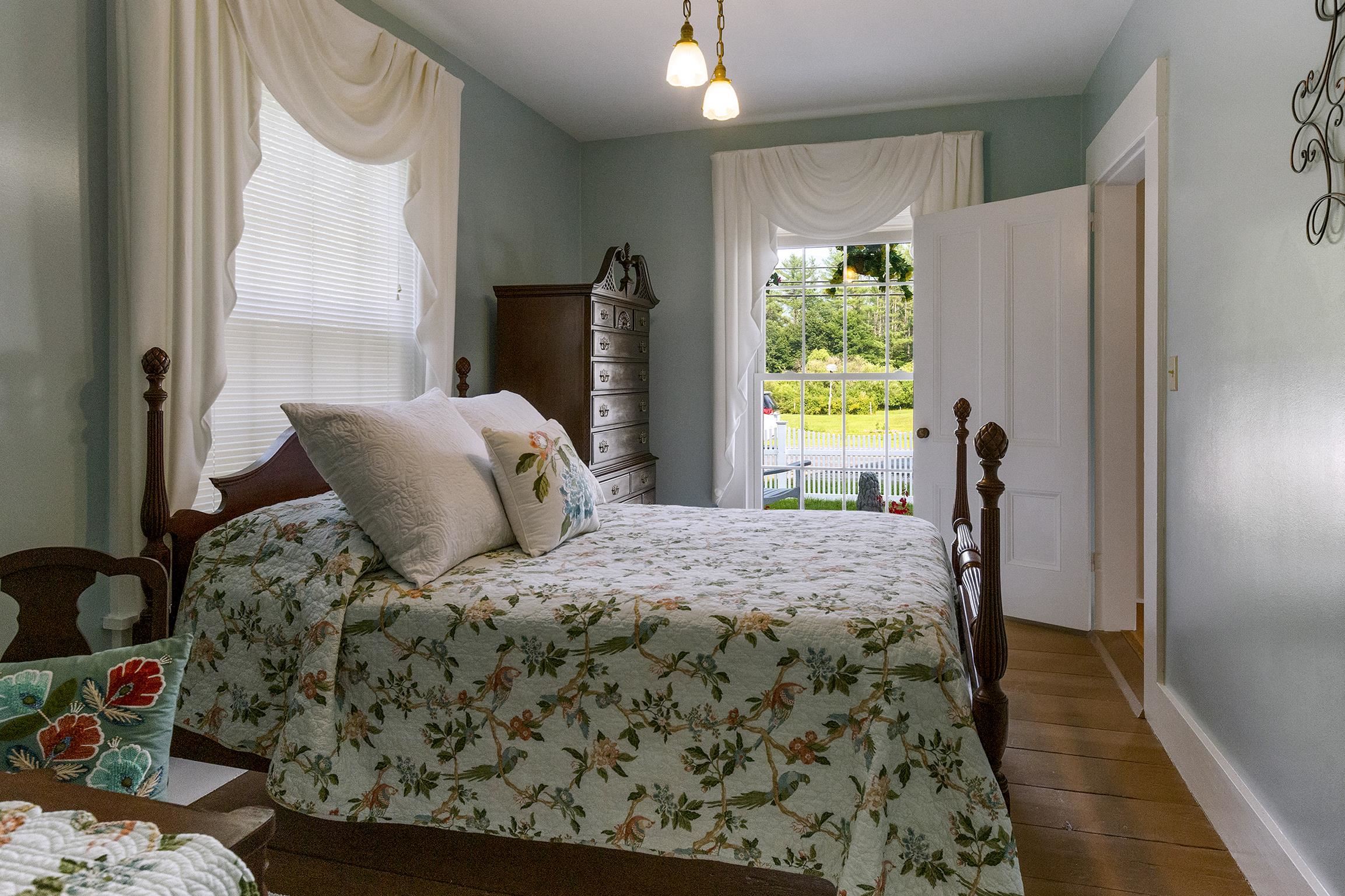 859 Mount Moosilauke Highway Property Photo 23