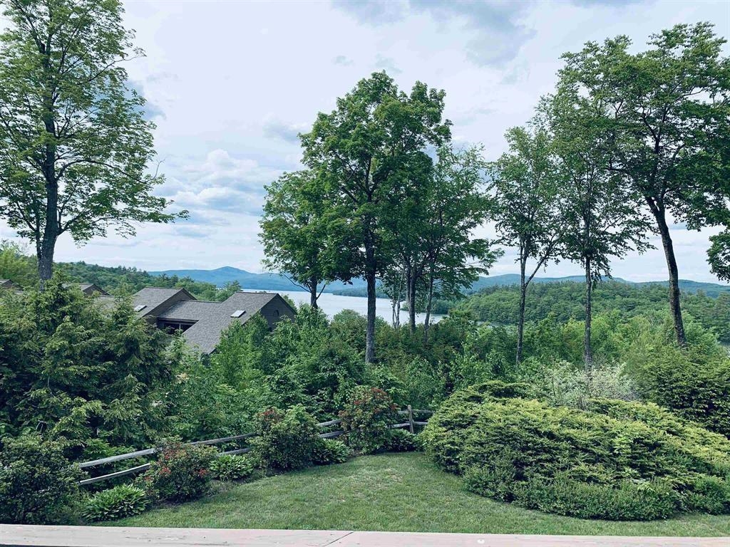 61 Woodbury Drive Property Photo 3