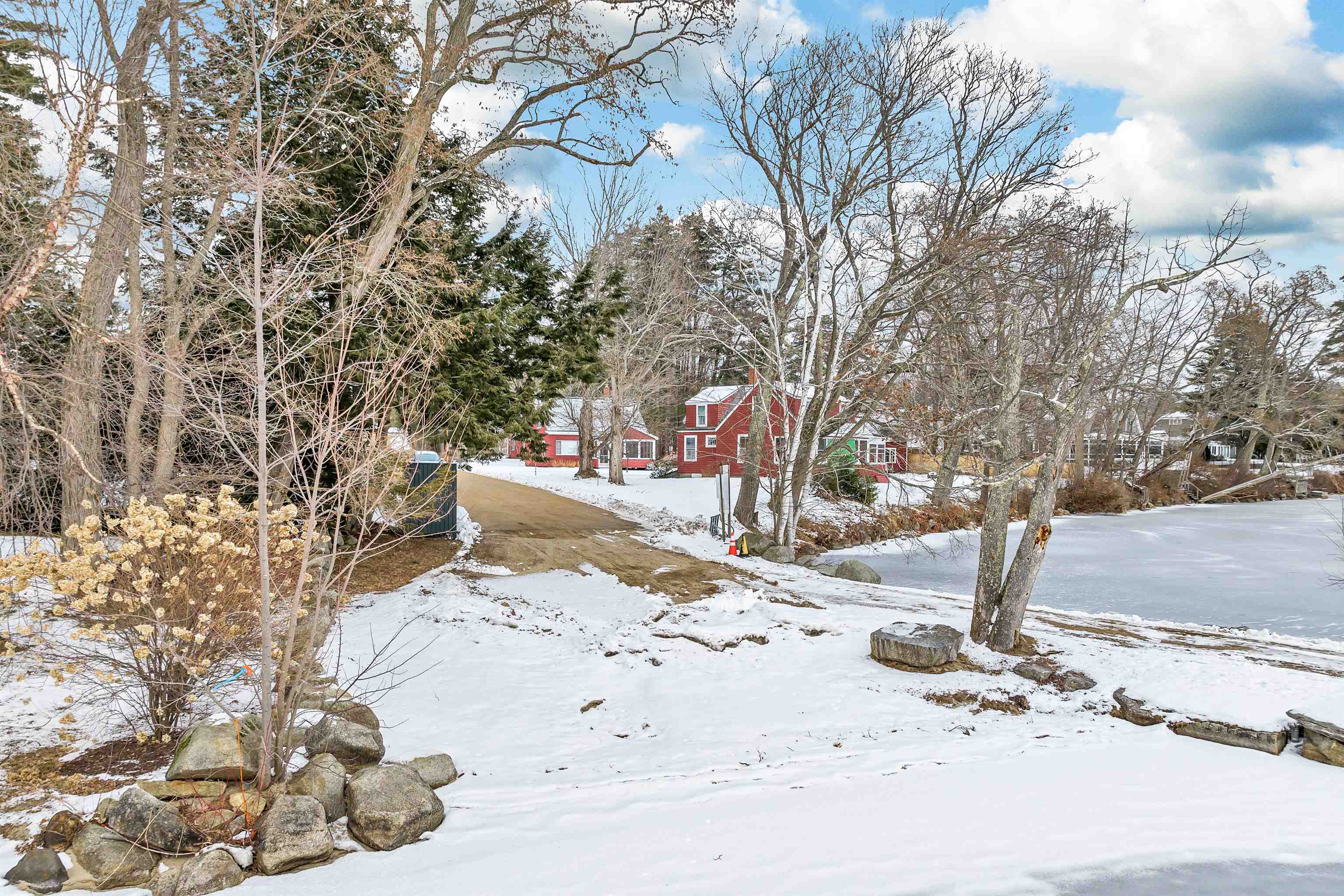 12 Mill Pond Road Property Photo 23