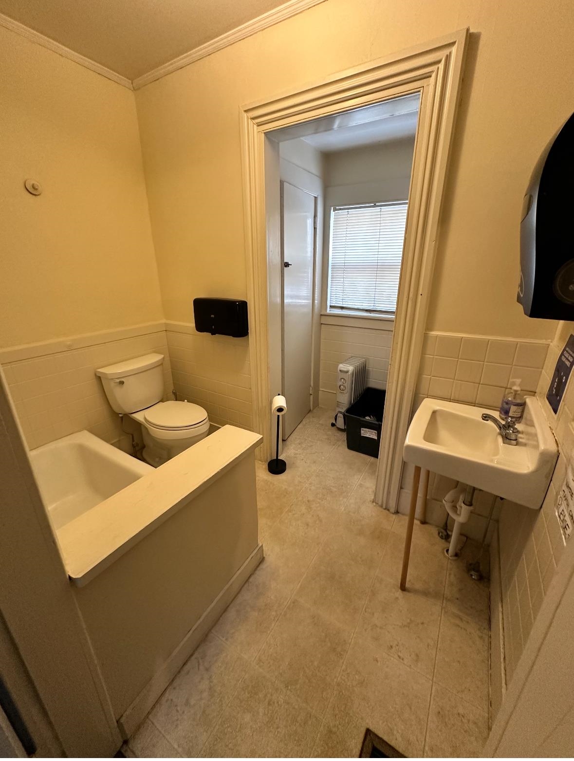 15 Maple Street Property Photo 17