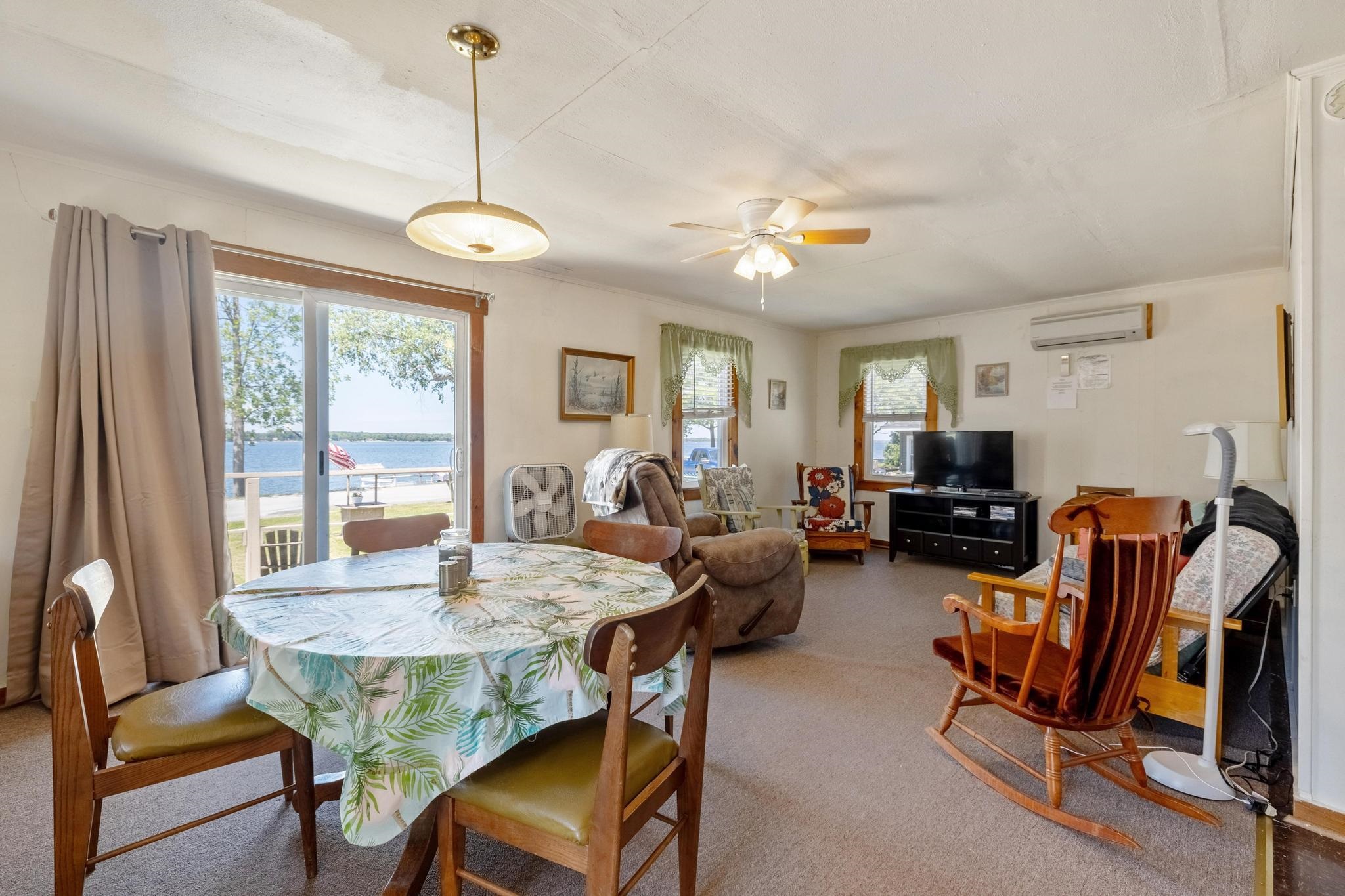 1815 West Shore Road Property Photo 16