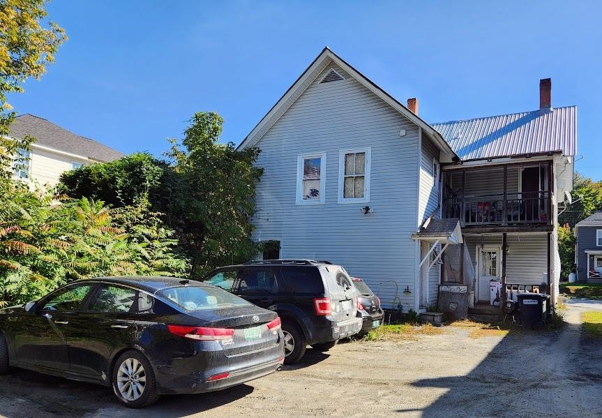 76-78 Maple Avenue Property Photo 4