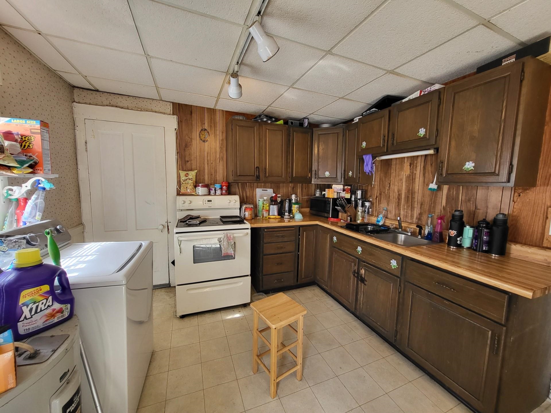 76-78 Maple Avenue Property Photo 22