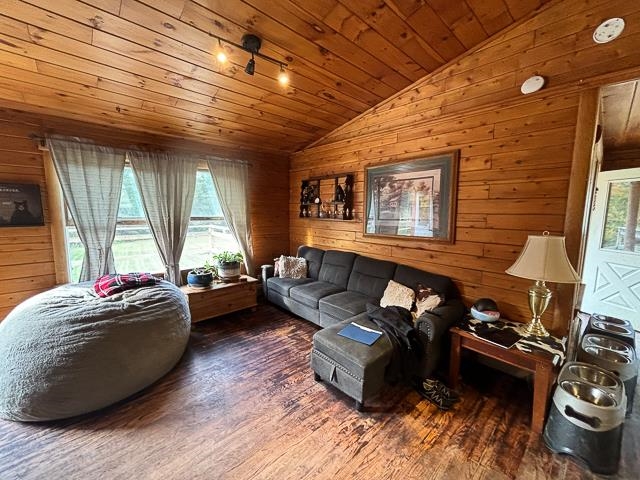 17 Tracy Hill Road Property Photo 4
