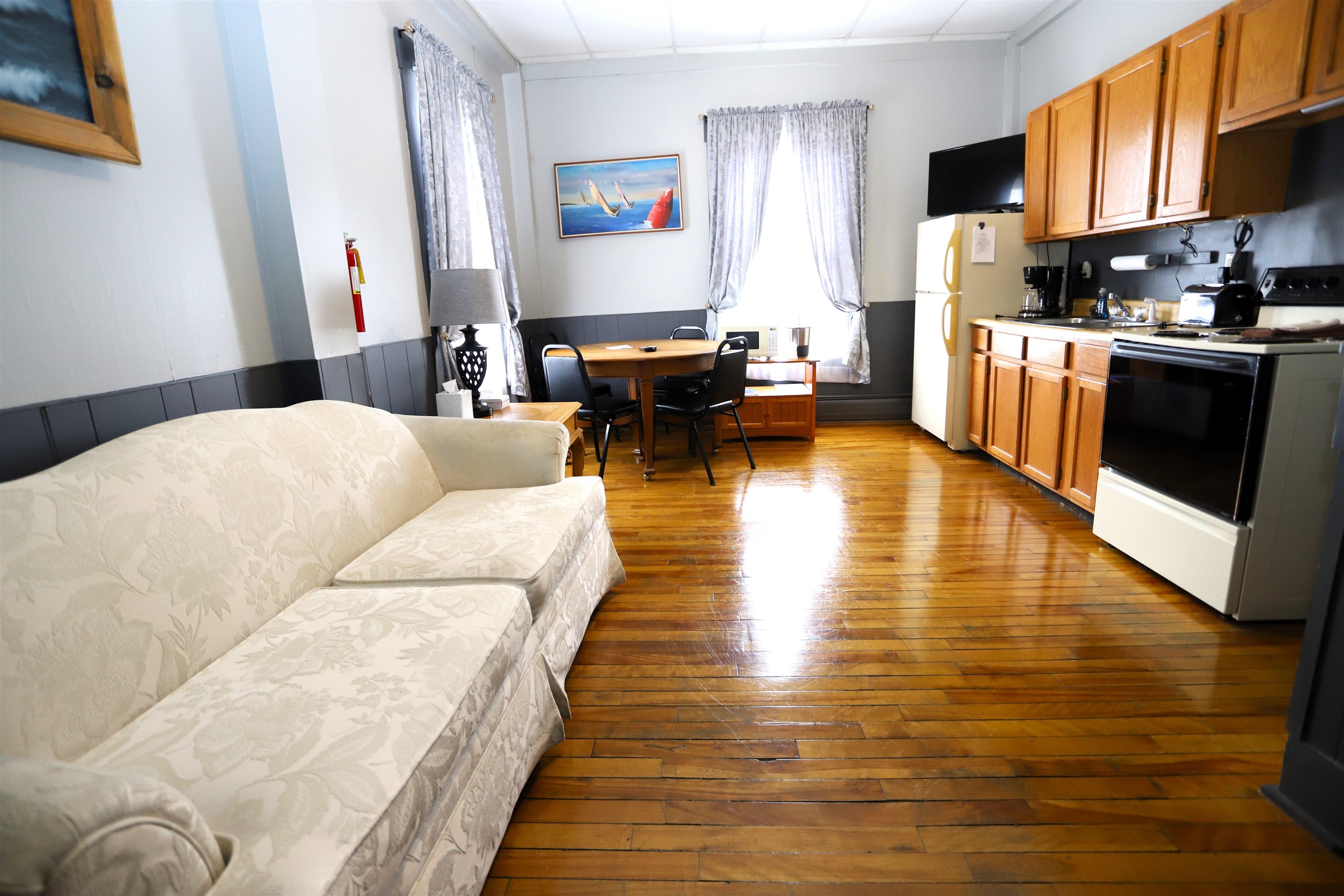 138 Cross Street Property Photo 11