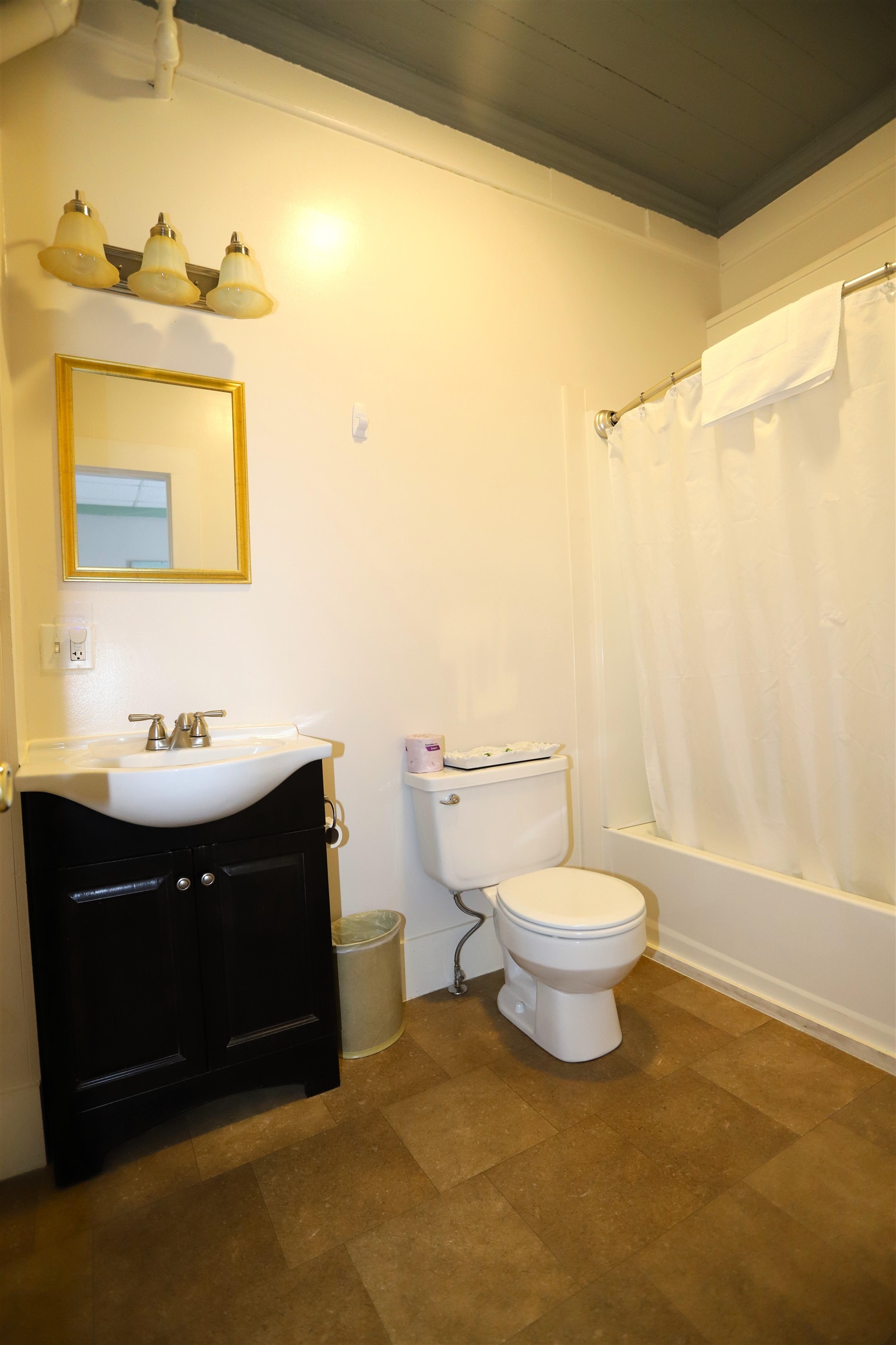 138 Cross Street Property Photo 33