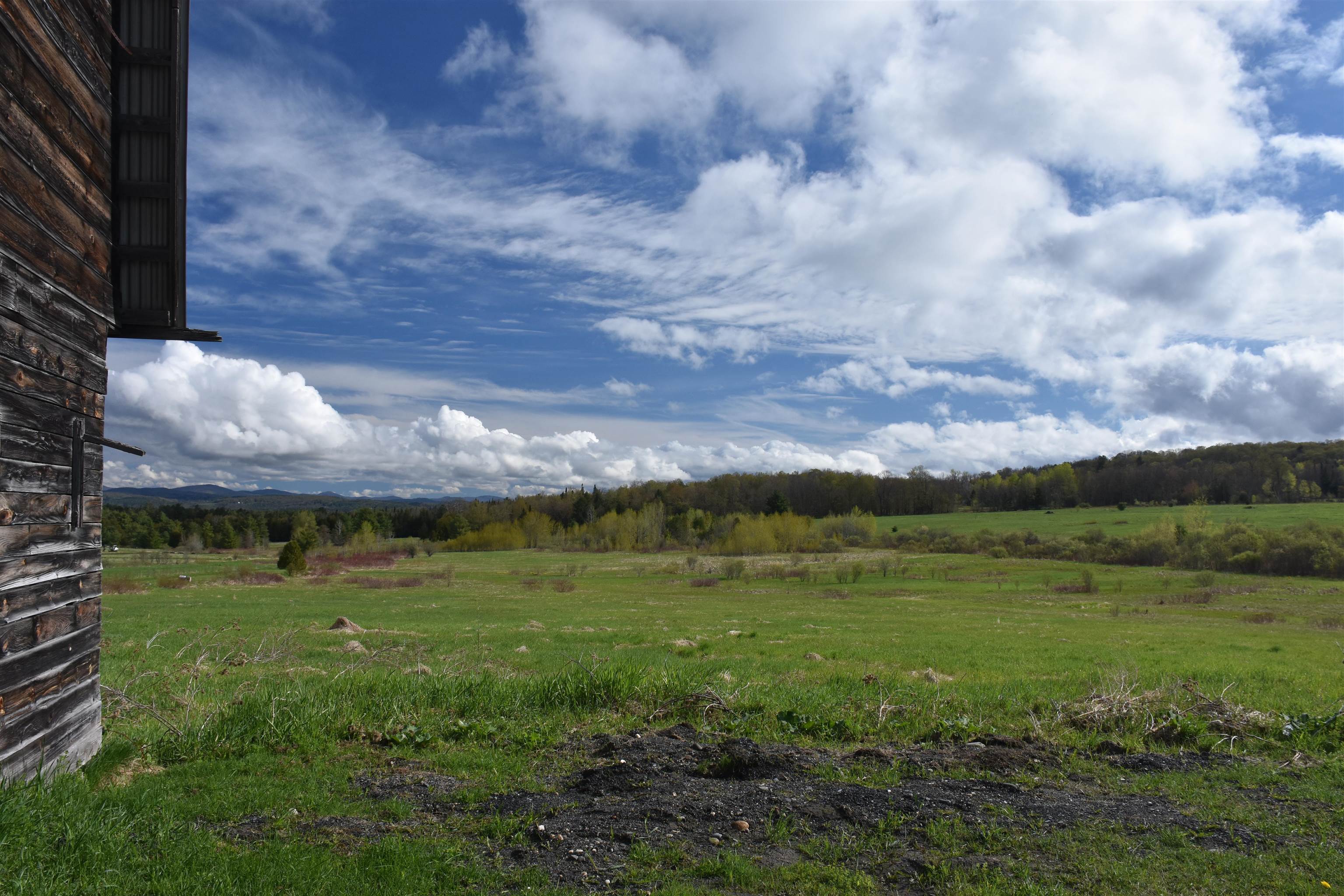 1076 Airport Road Property Photo 11