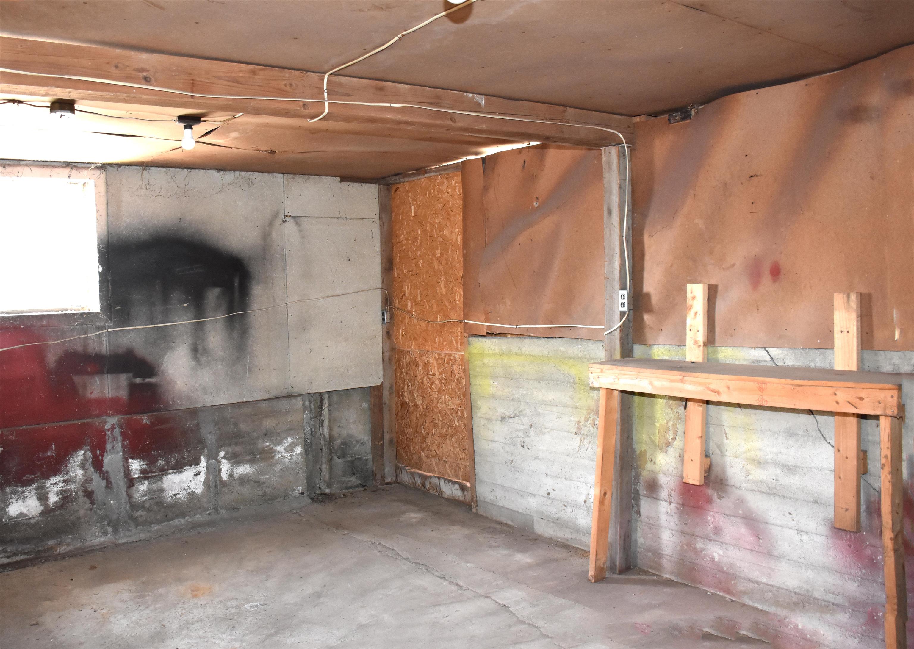 1076 Airport Road Property Photo 18