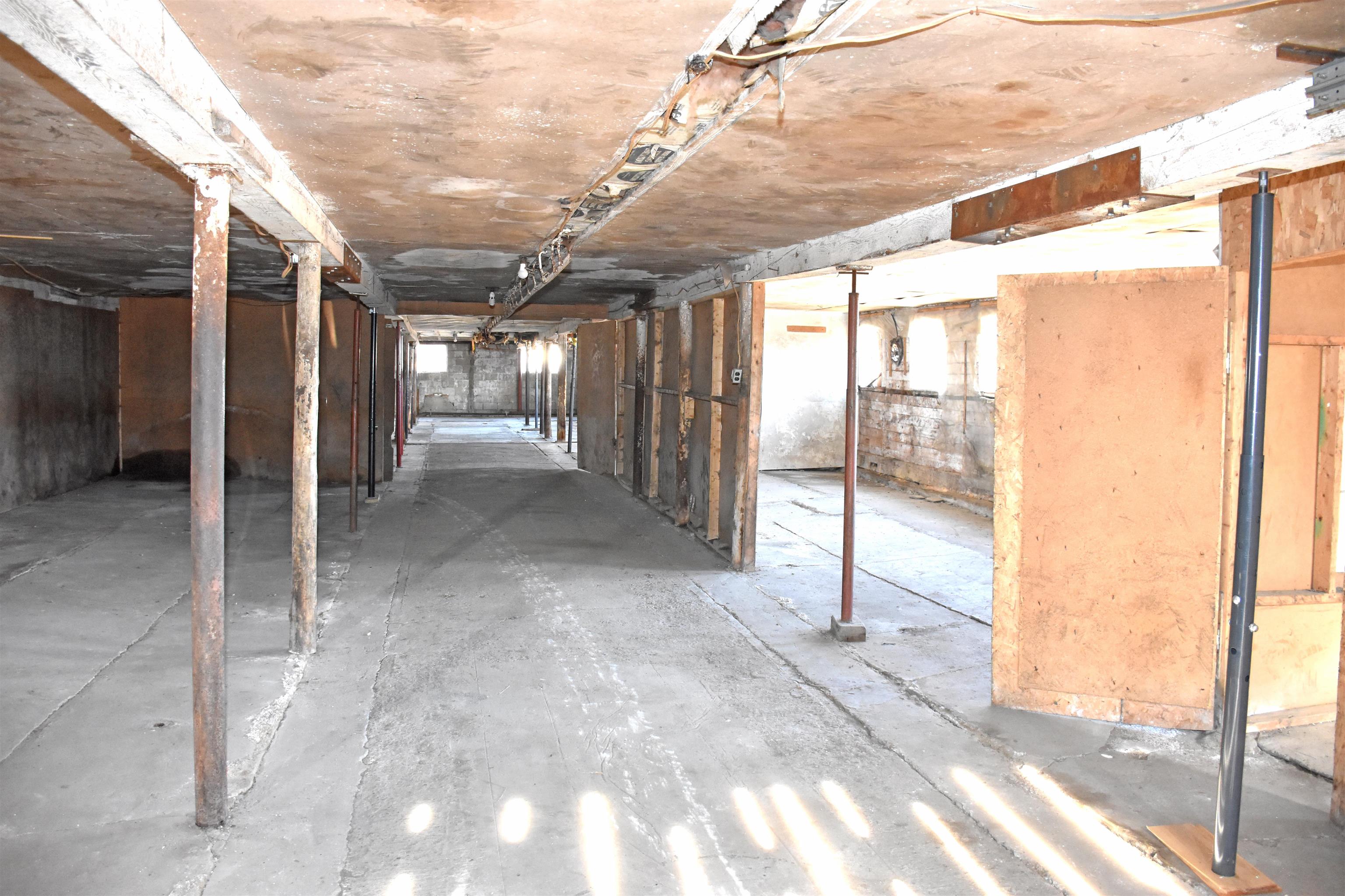 1076 Airport Road Property Photo 25