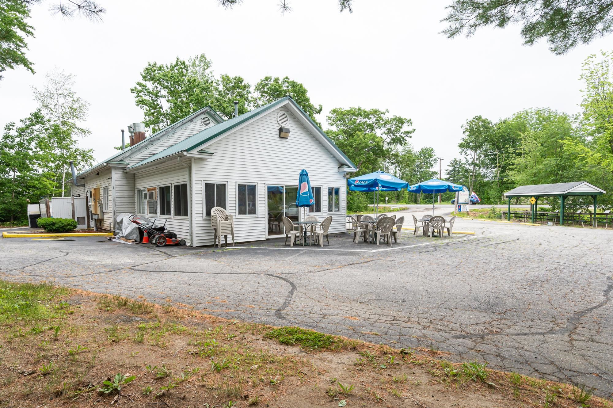 272 Calef Highway Property Photo 4