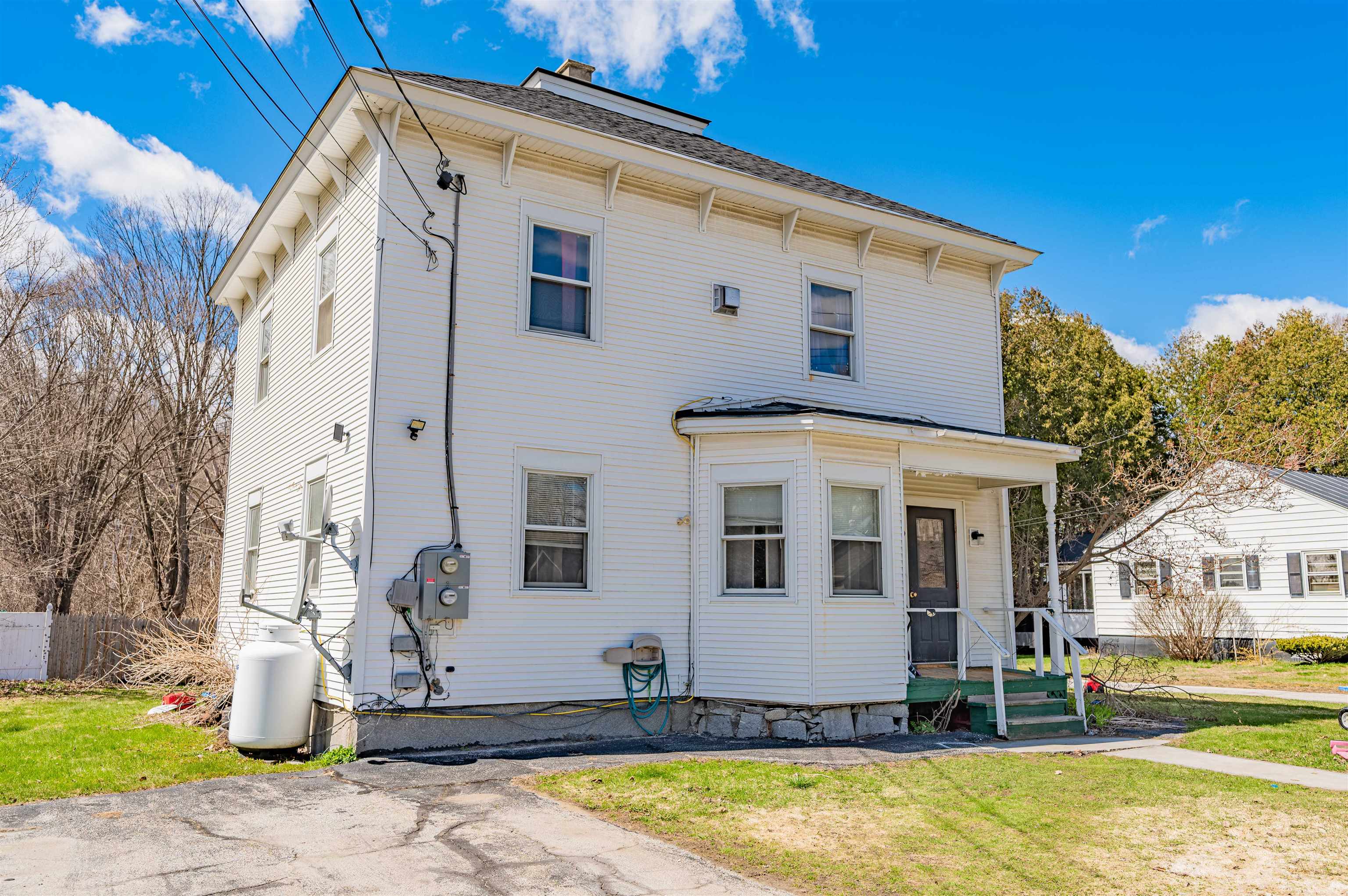 9 Grant Avenue Property Photo