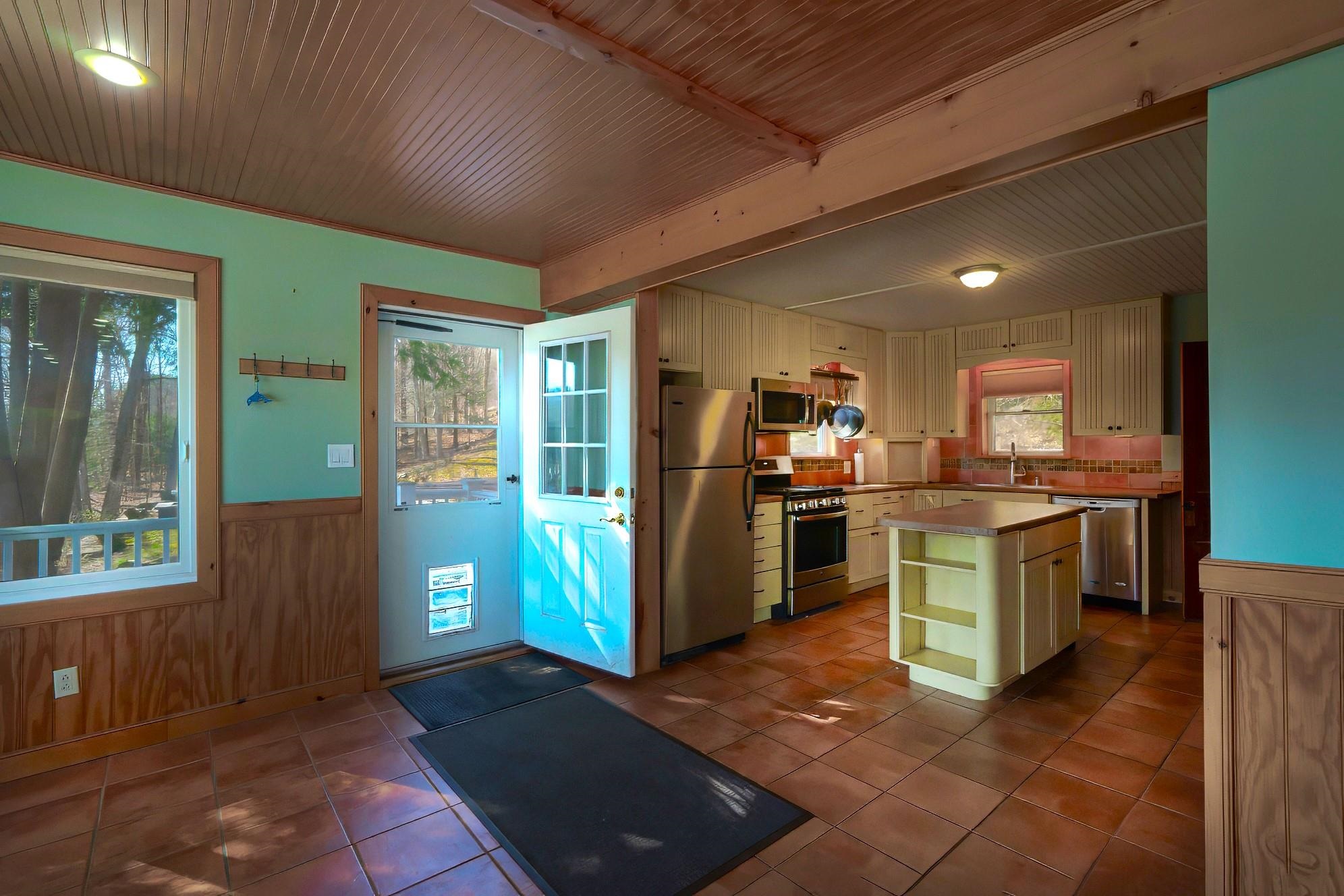 2225 Connecticut River Road Property Photo 6