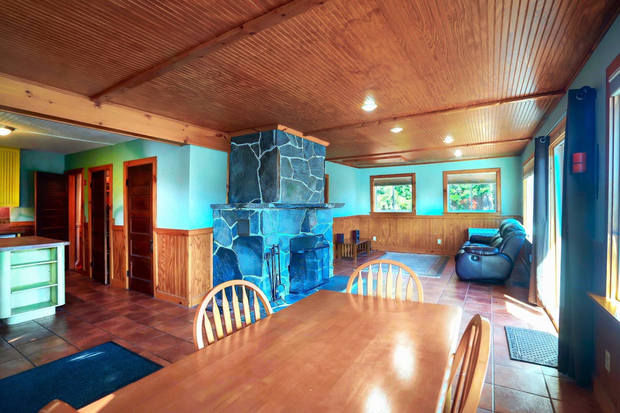 2225 Connecticut River Road Property Photo 10
