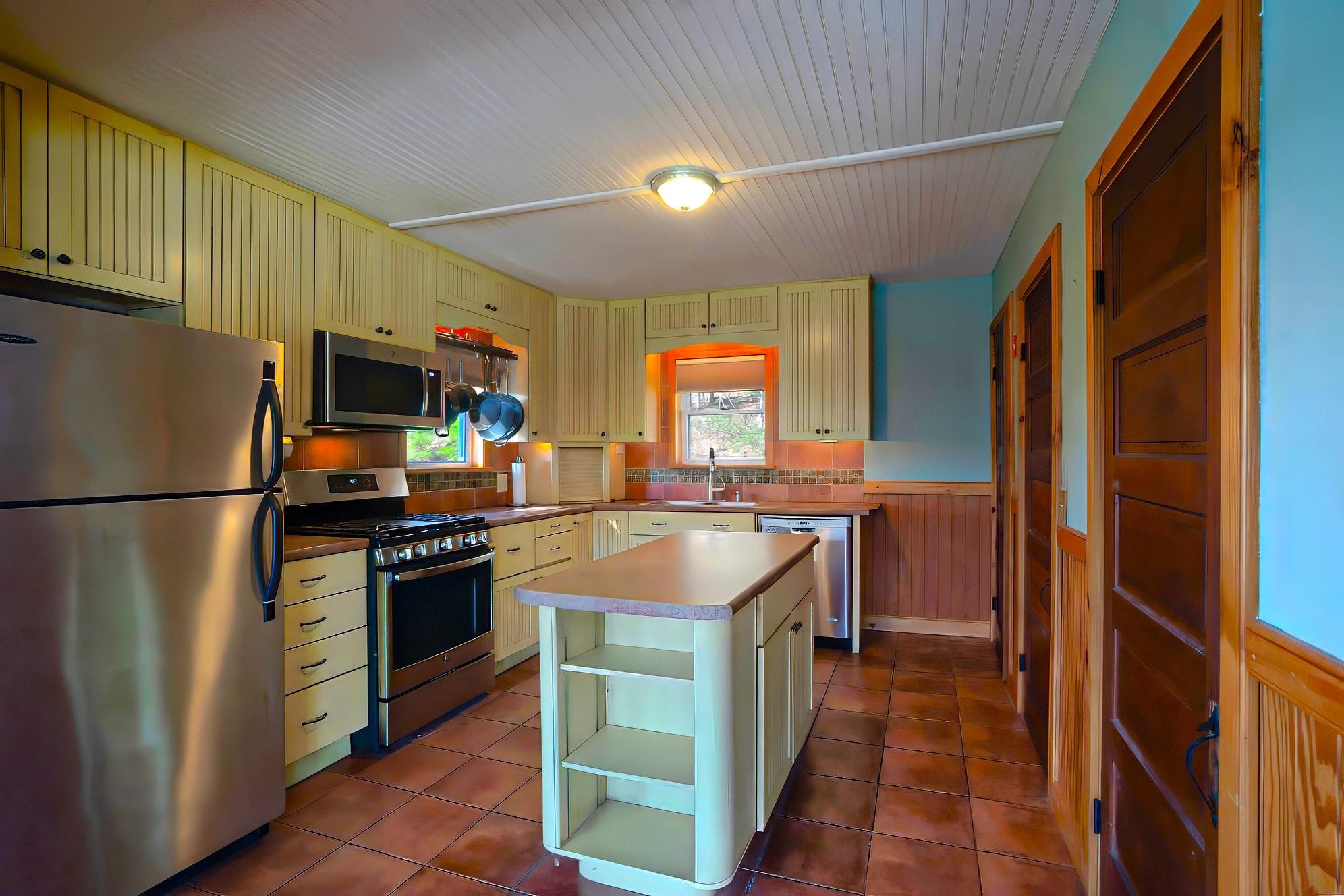2225 Connecticut River Road Property Photo 11