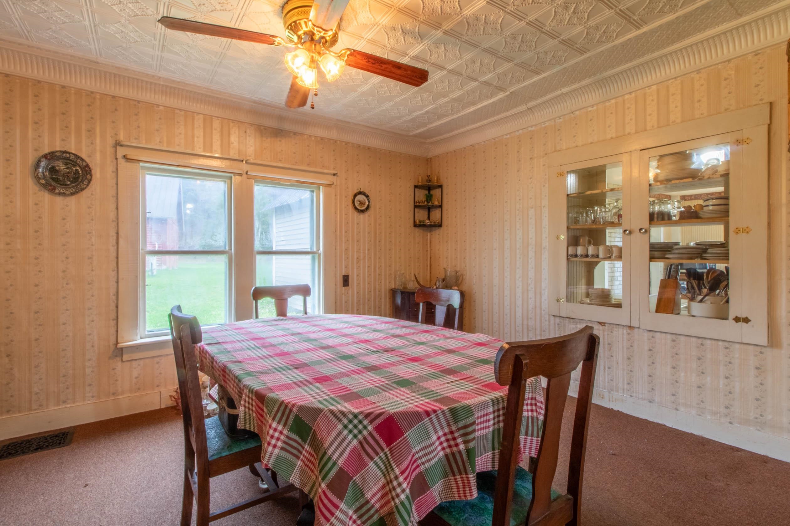 4722 Burke Hollow Road Property Photo 12