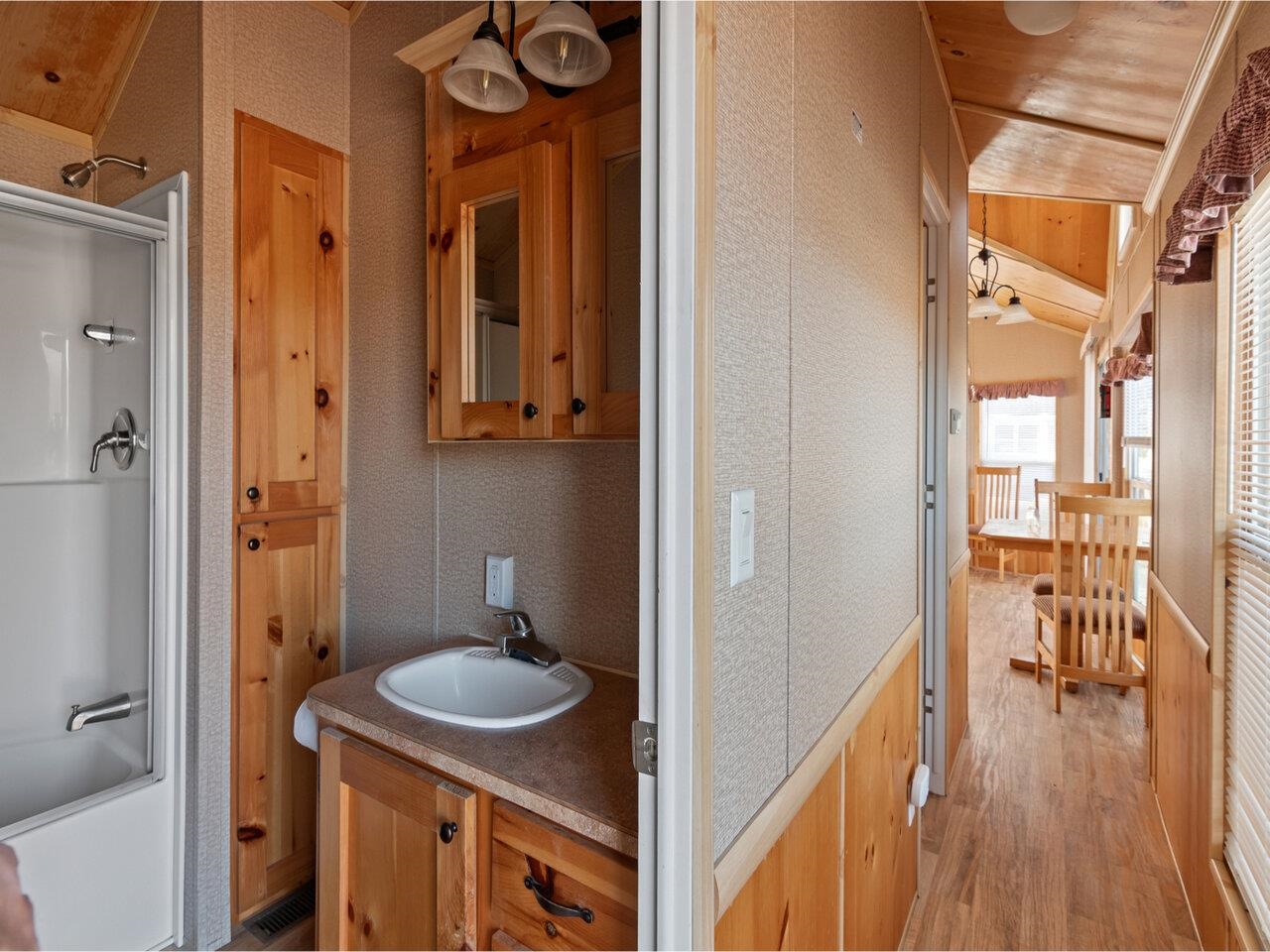 12 Salmon Lane Property Photo 9
