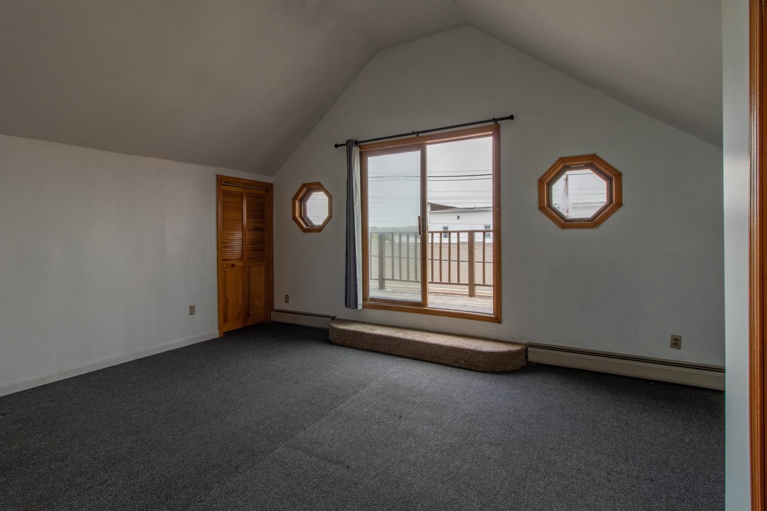 18 Cross Street Property Photo 29