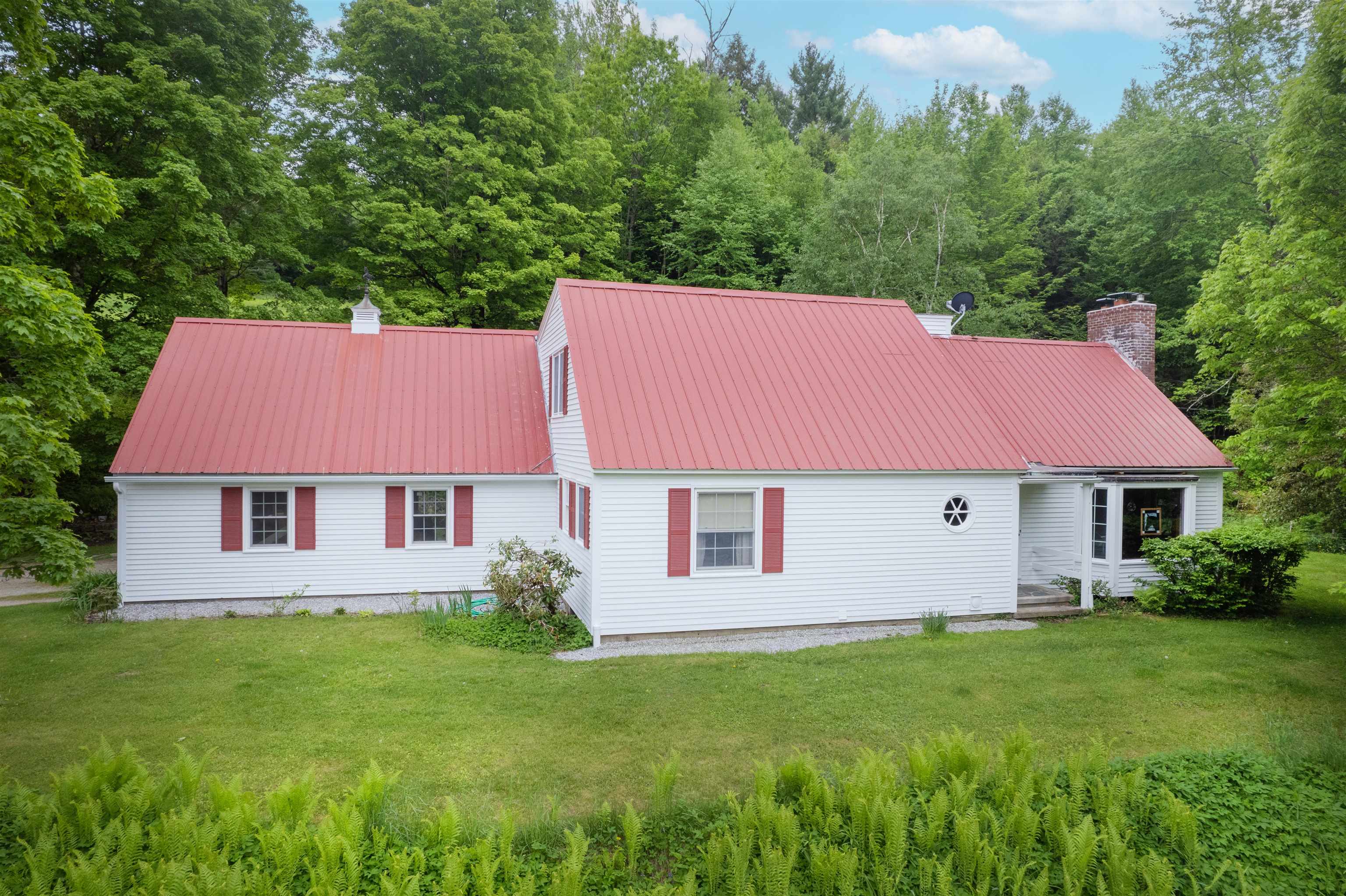 580 Sugar Hill Road Property Photo 2