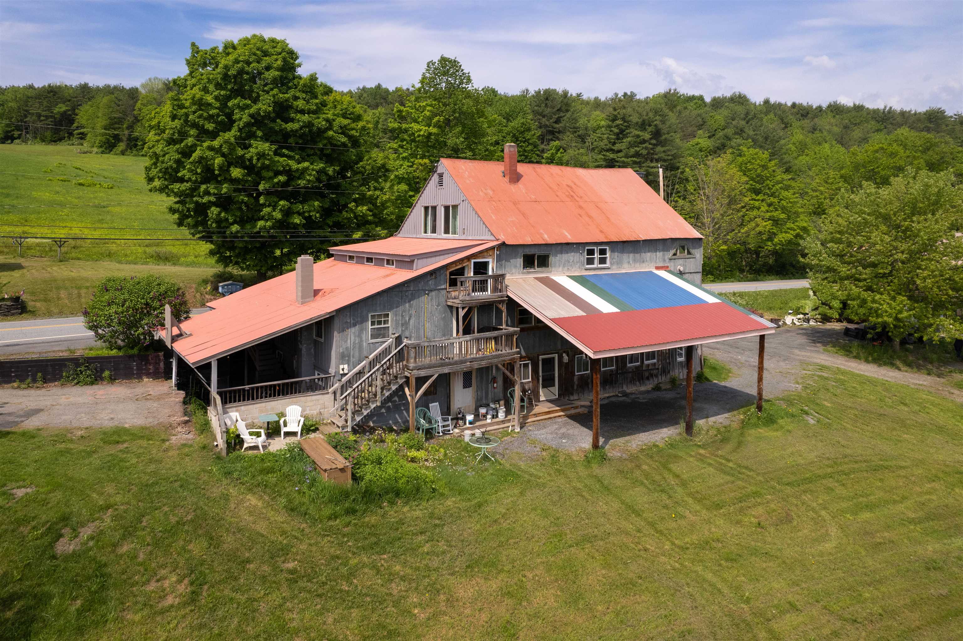 1977 Connecticut River Road Property Photo