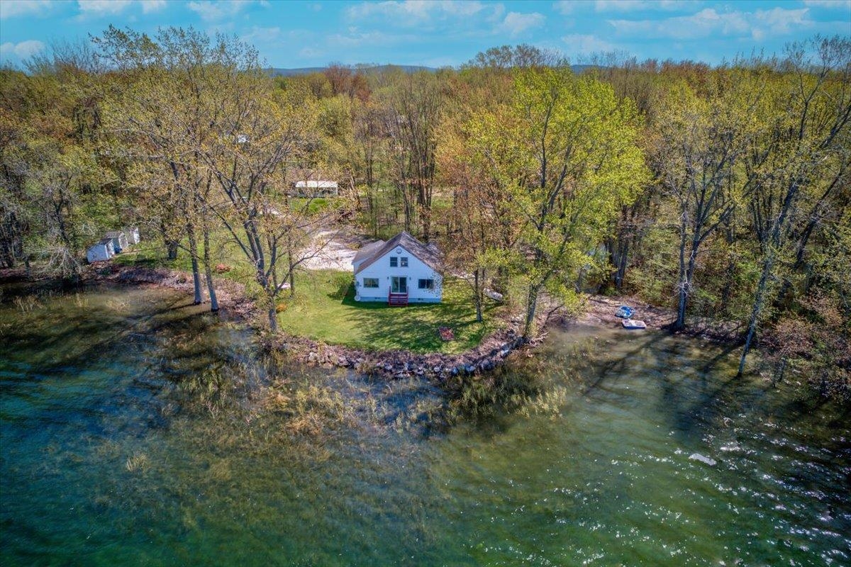 570 Lapan Road Property Photo 1