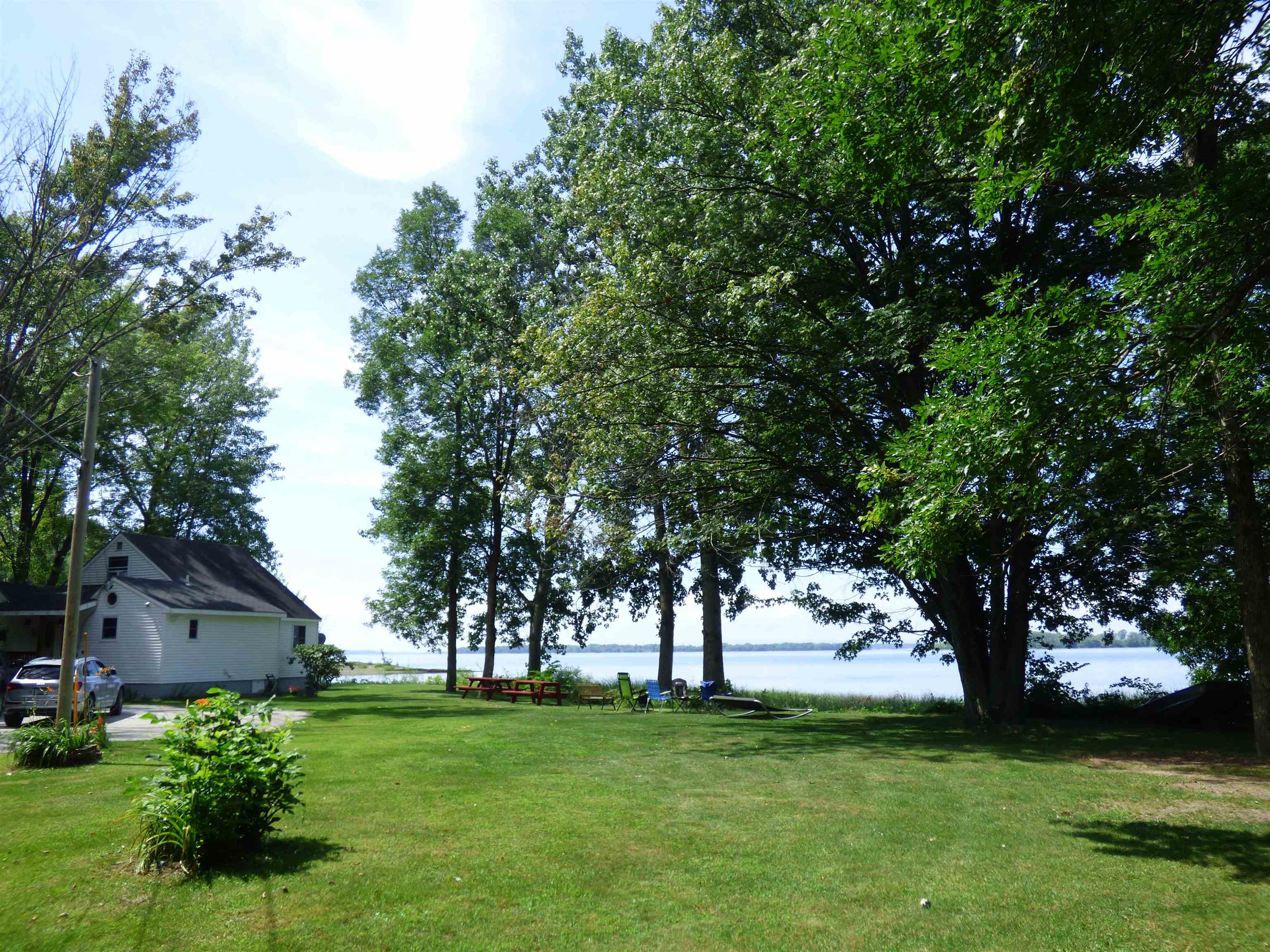 570 Lapan Road Property Photo 4